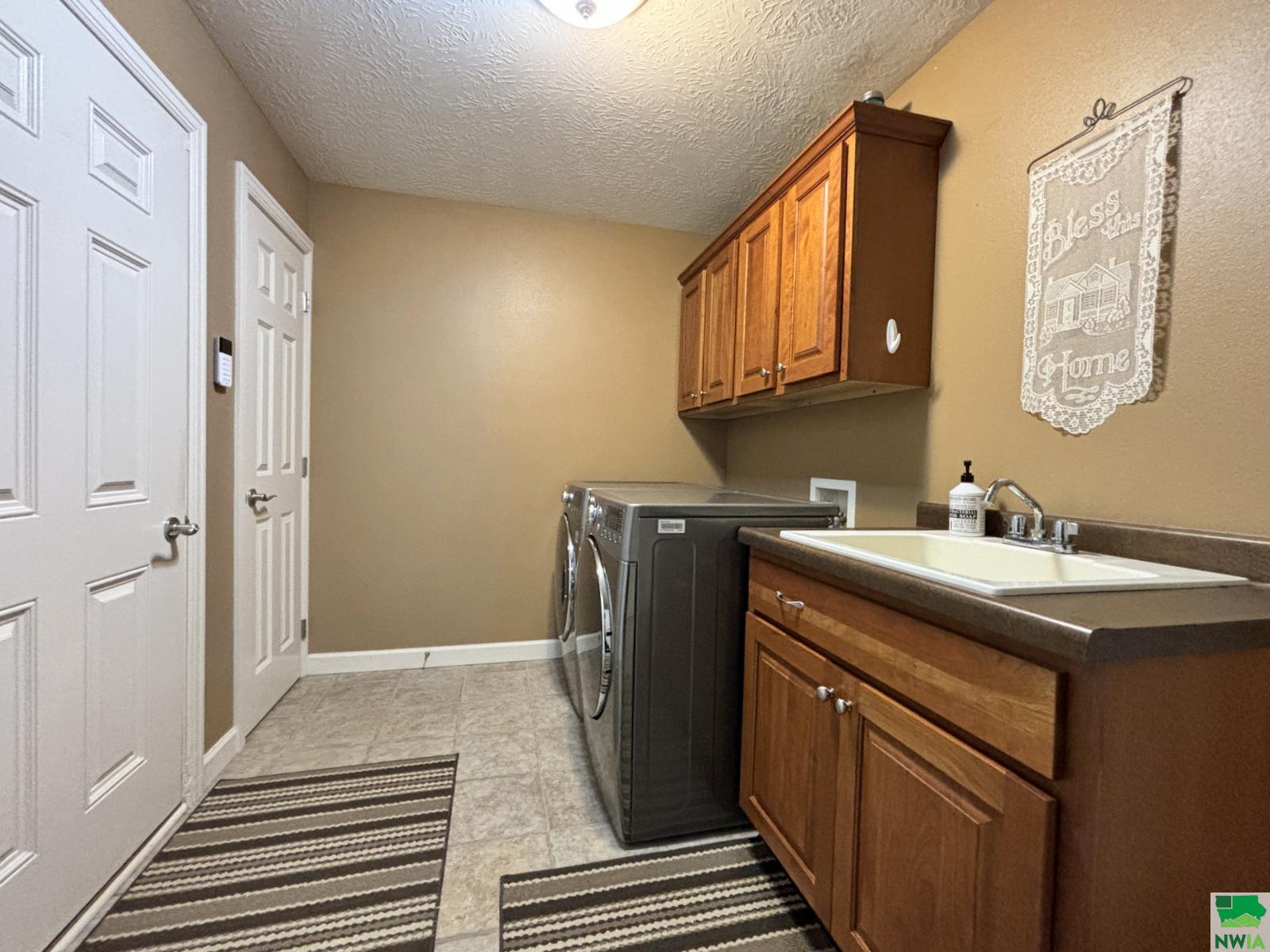 MLS #824740