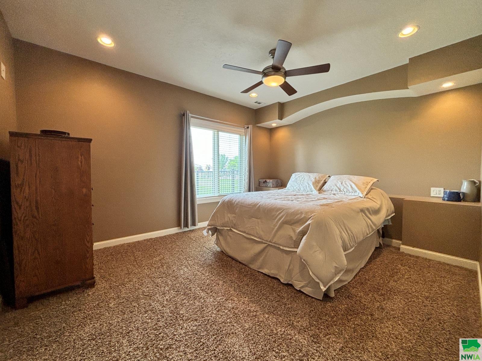 MLS #824740