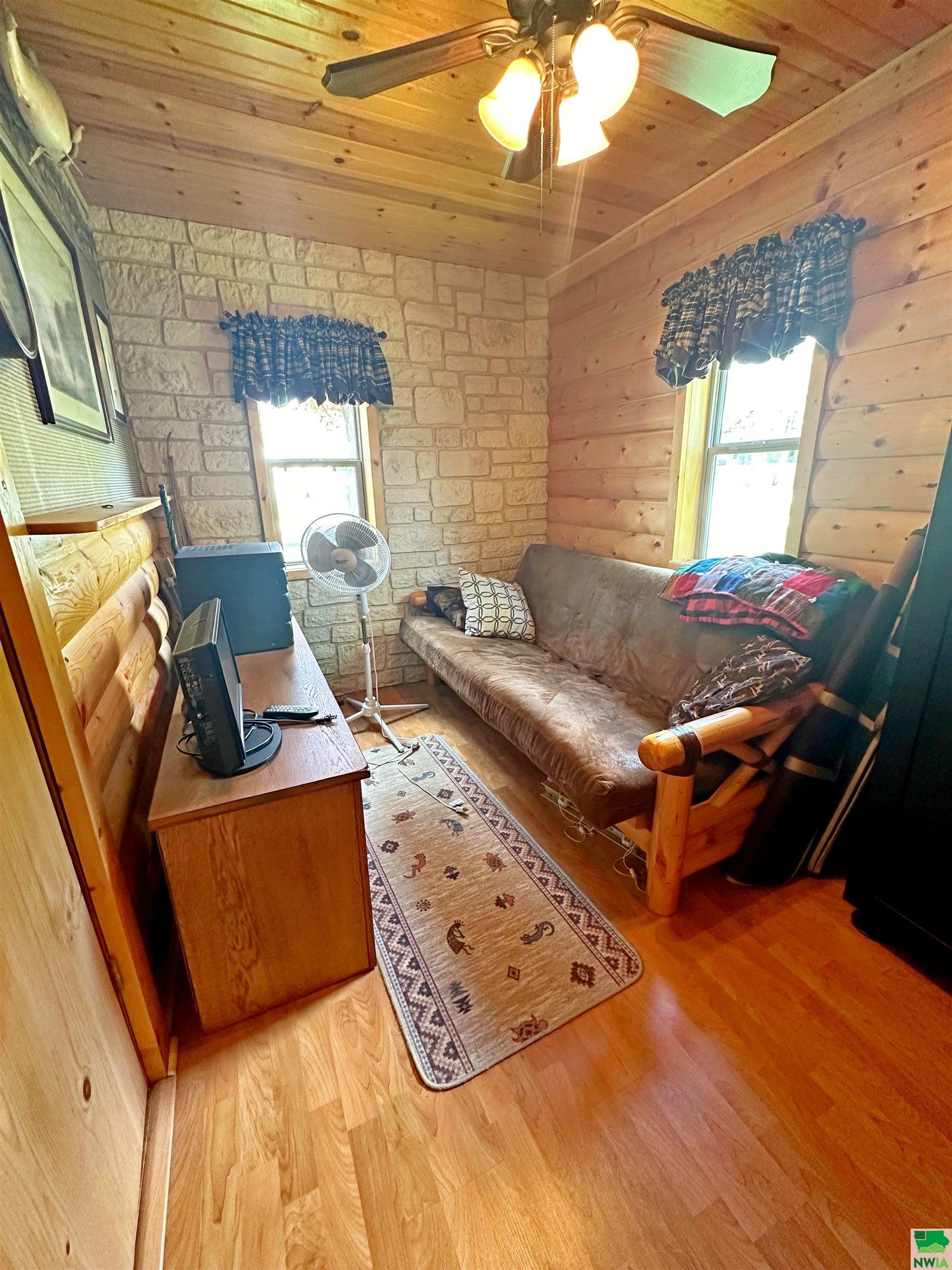 MLS #824741
