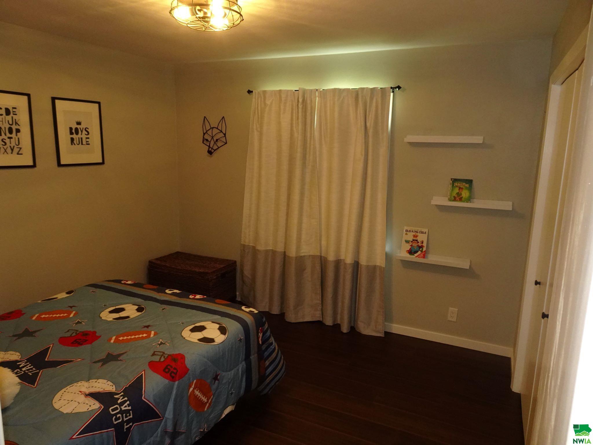 MLS #824745