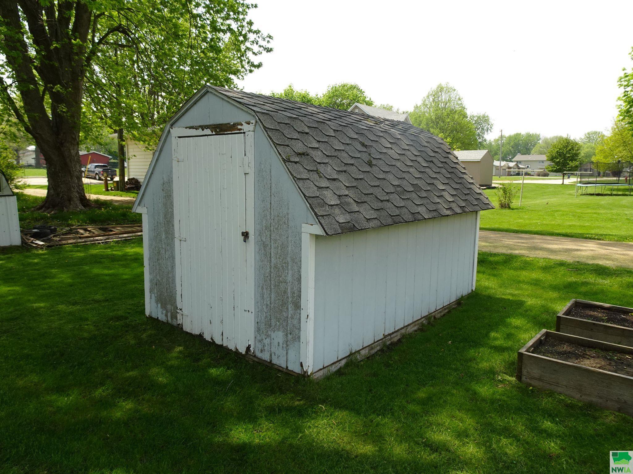 MLS #824745