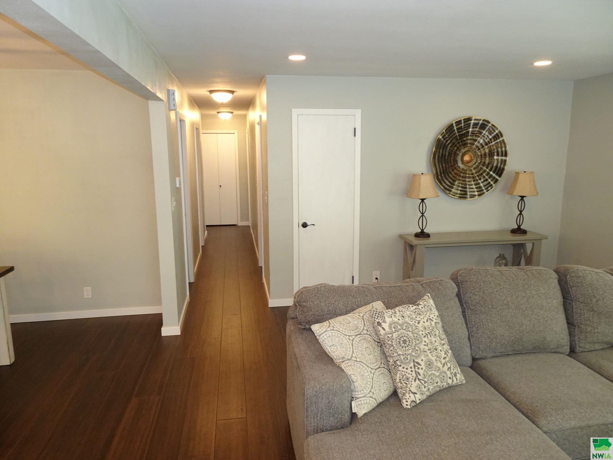 MLS #824745