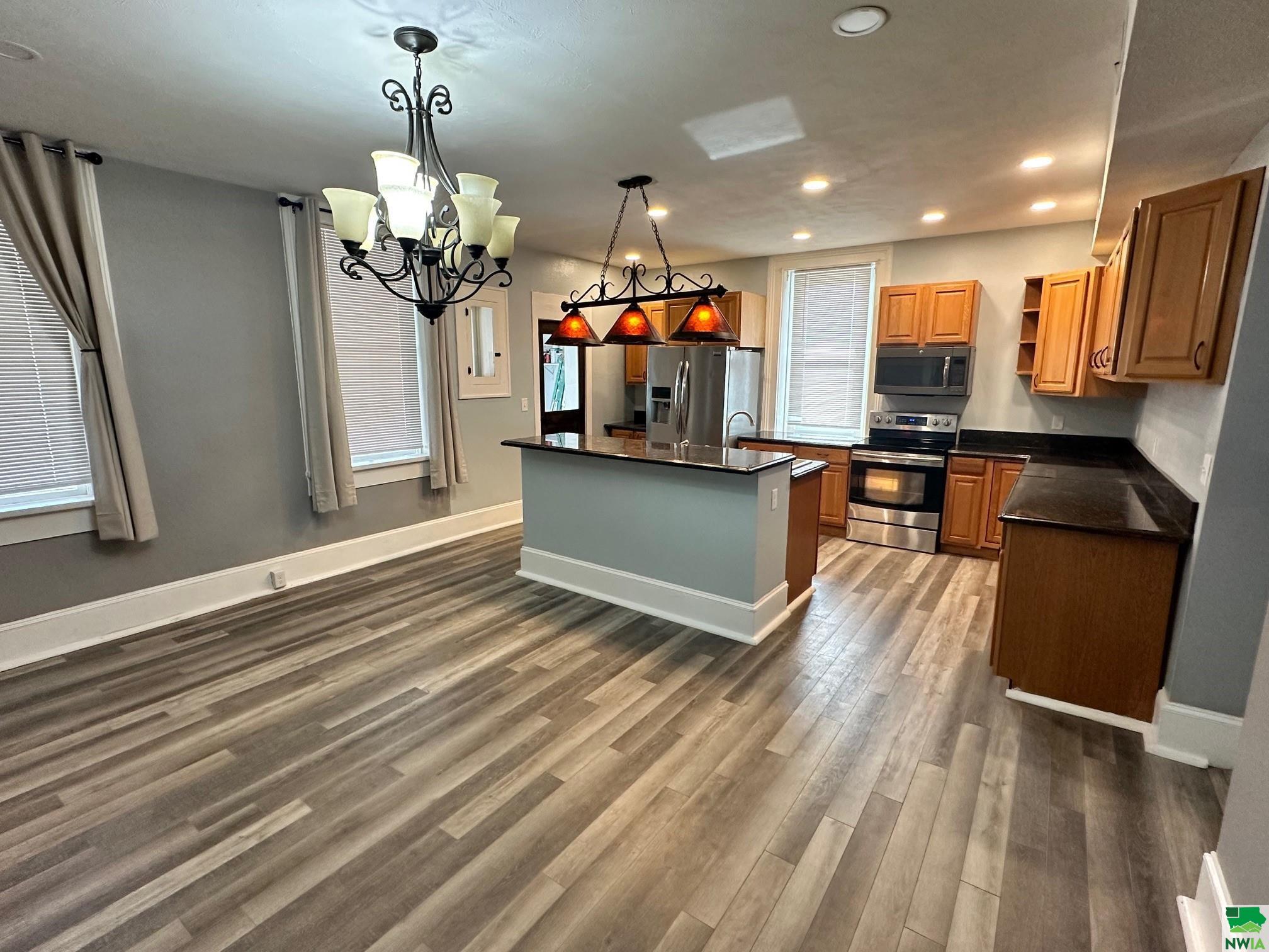 MLS #824810