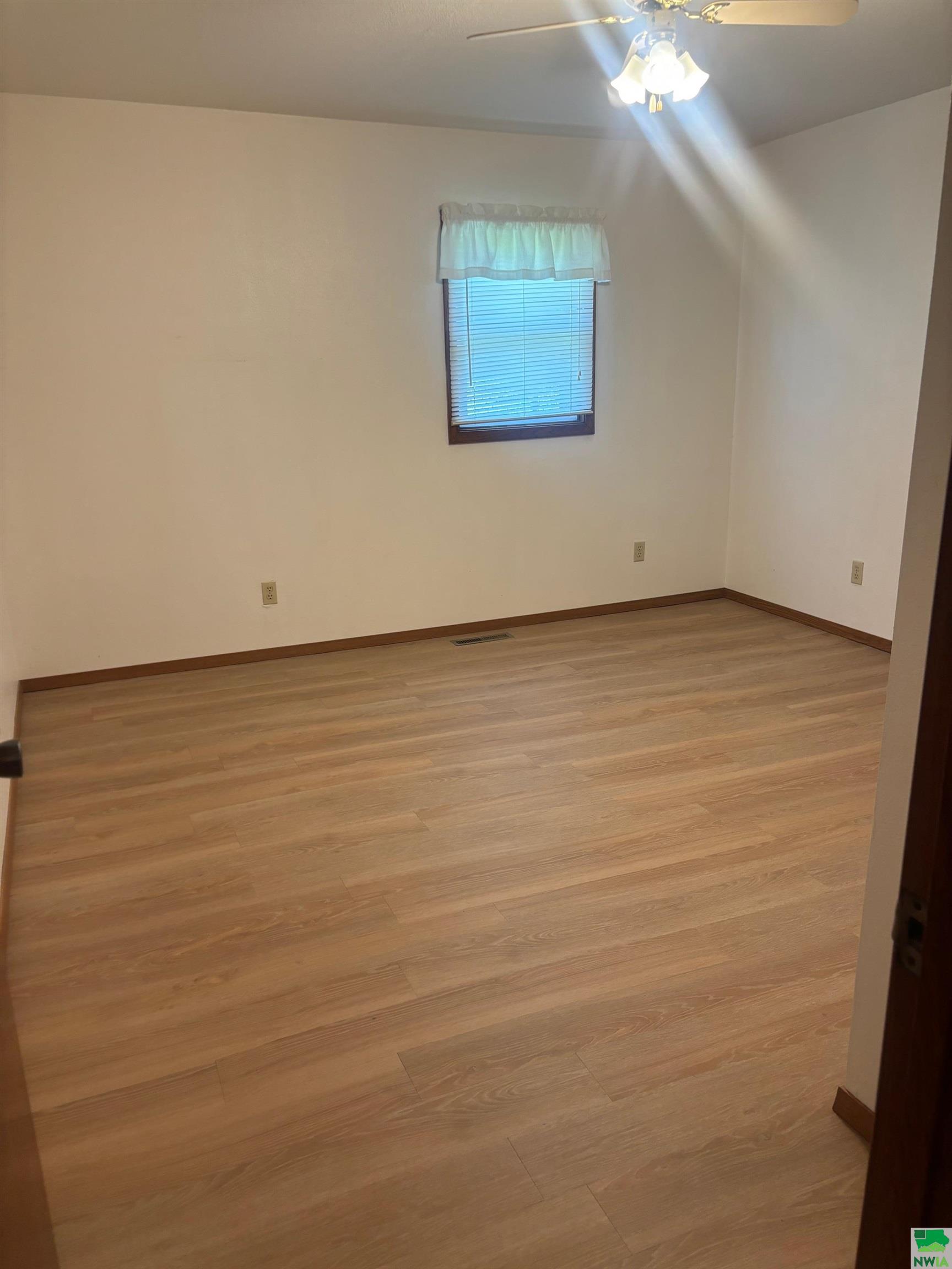 MLS #824831