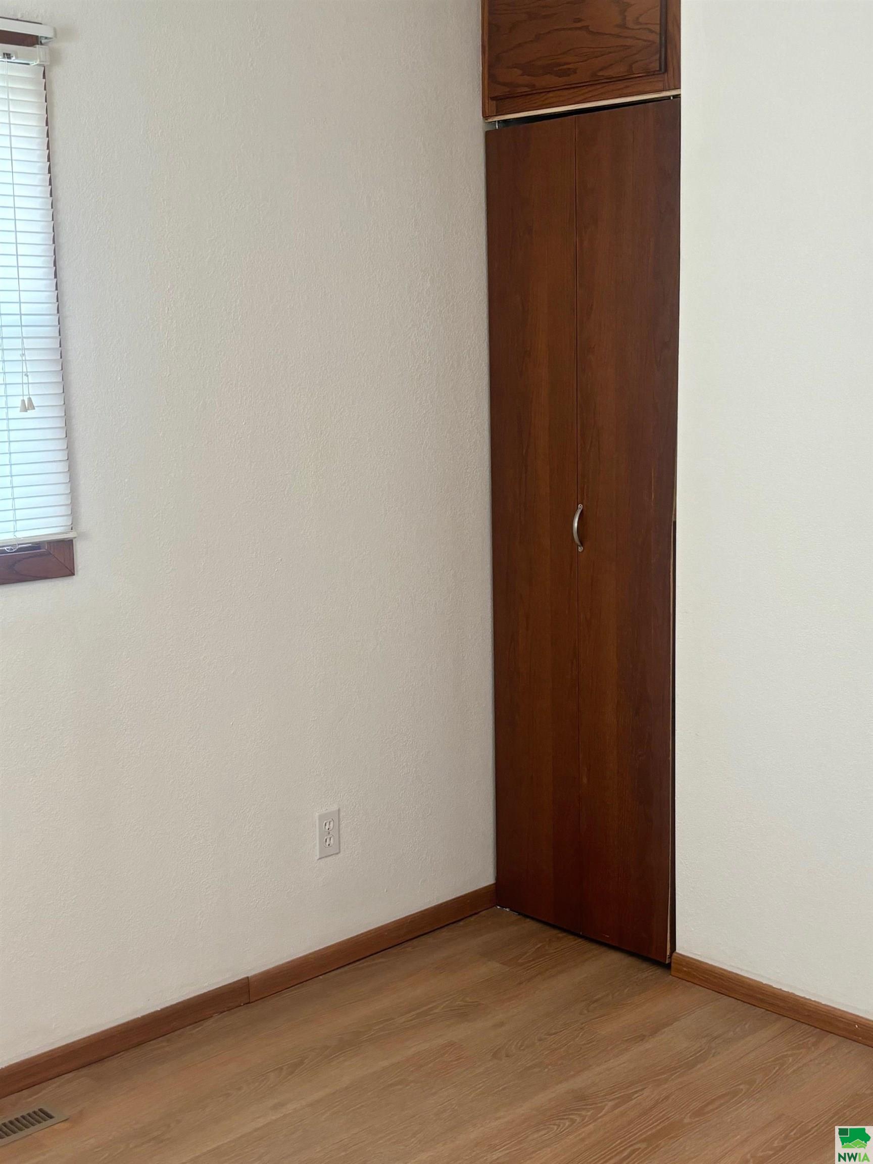 MLS #824831