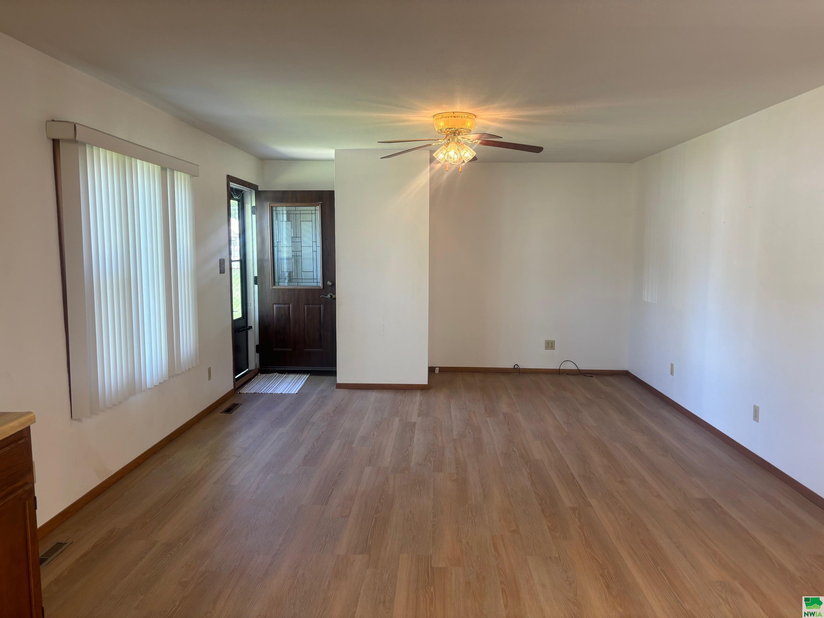 MLS #824831