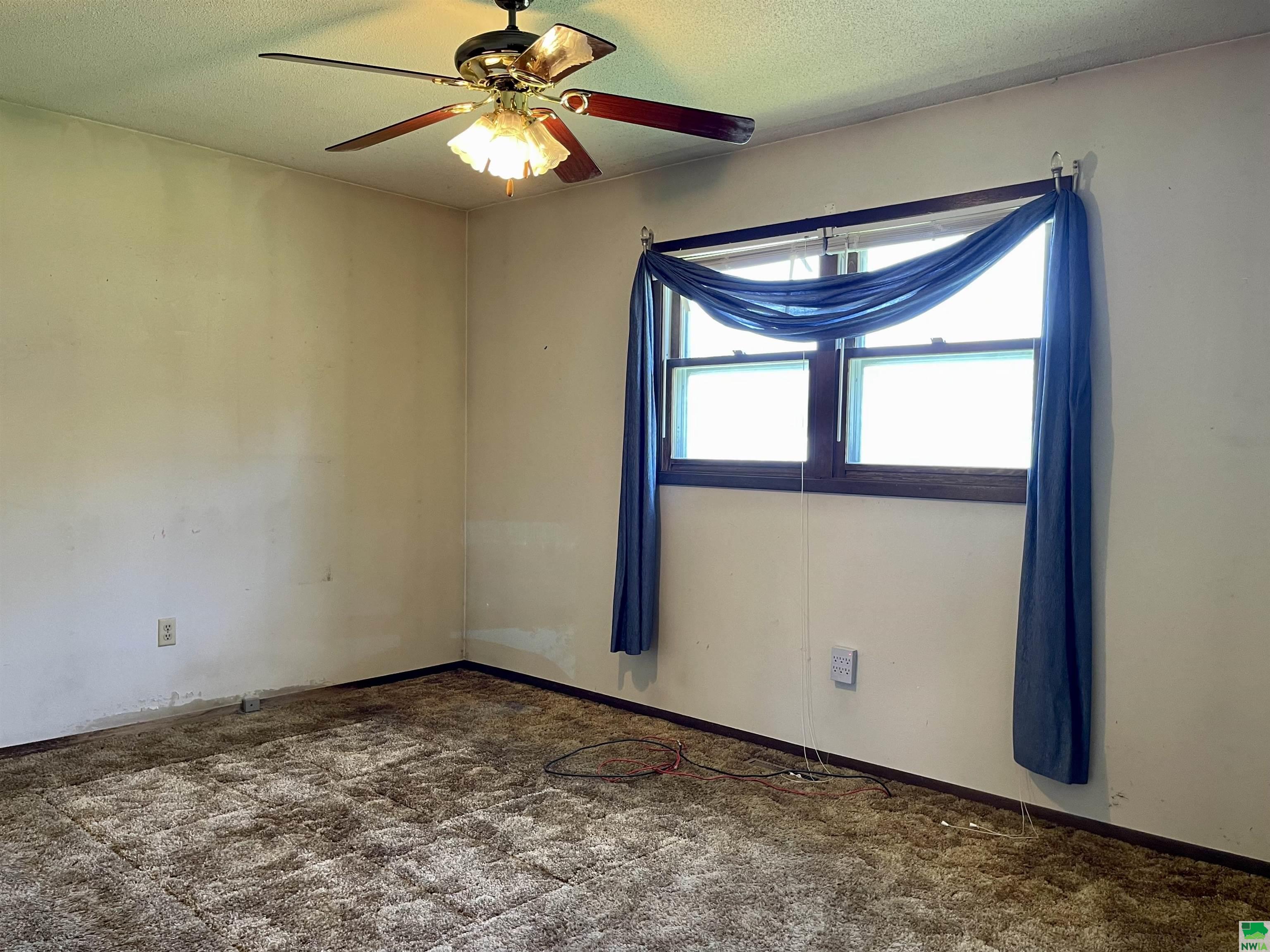 MLS #824840