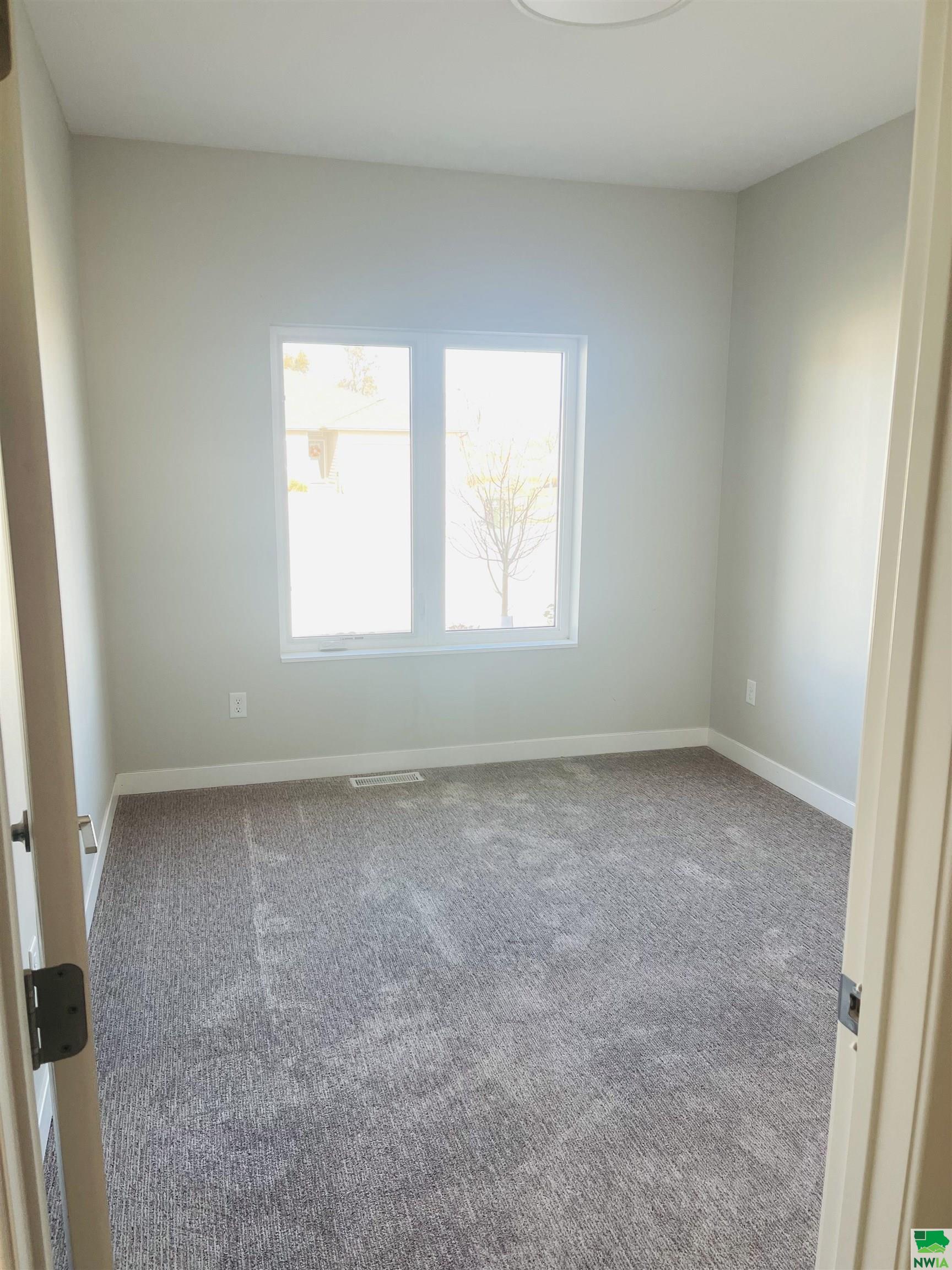 MLS #824853