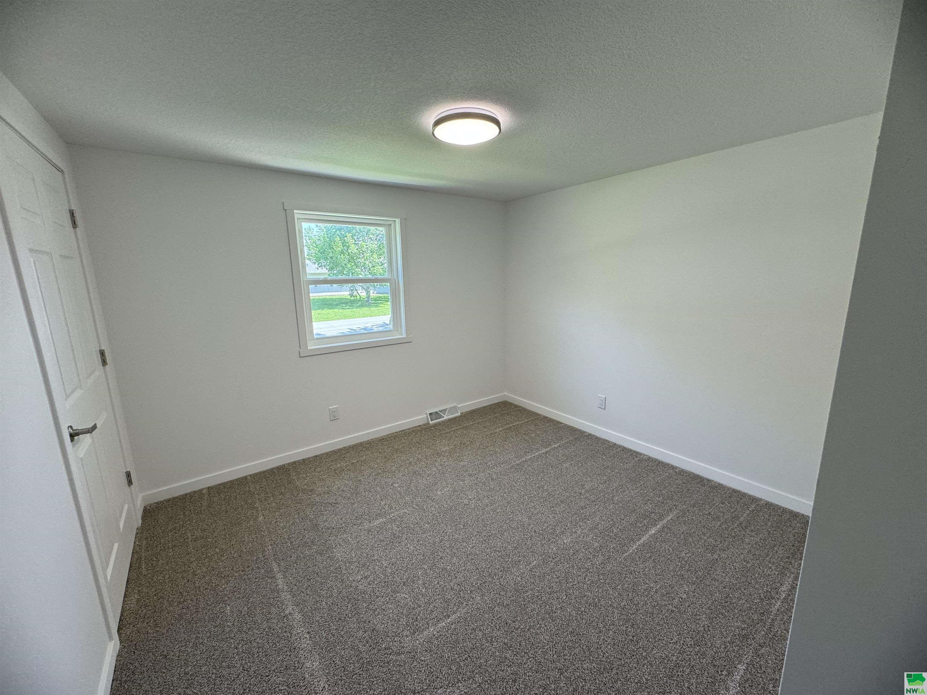 MLS #824862