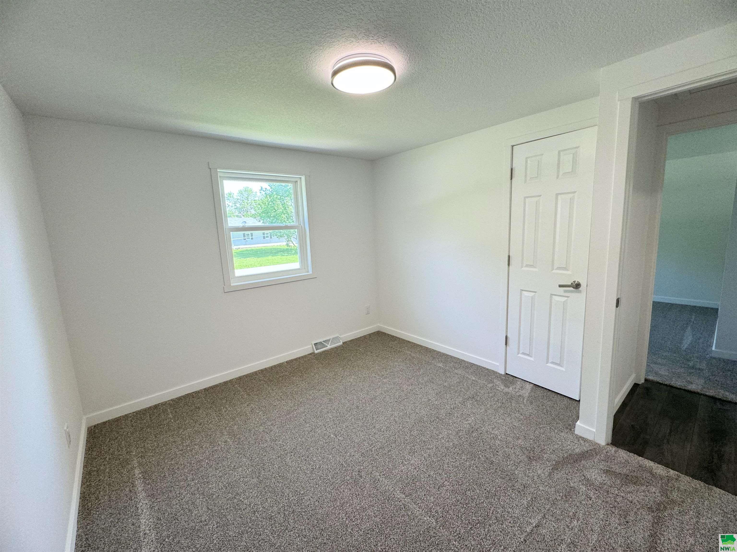 MLS #824862