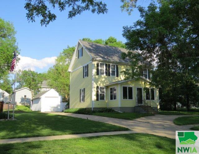 625 Washington S, Remsen, IA 51051 