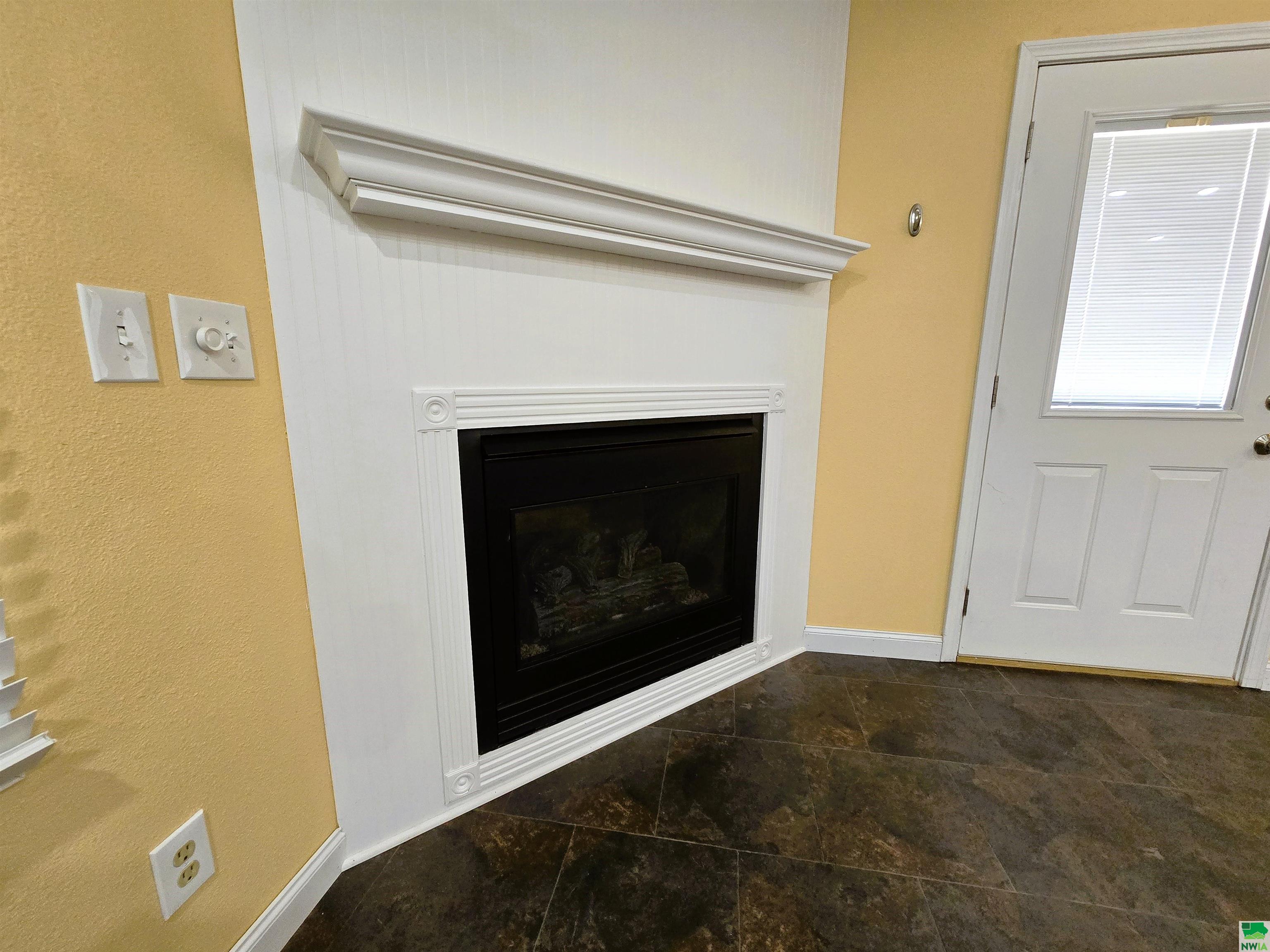 MLS #824892