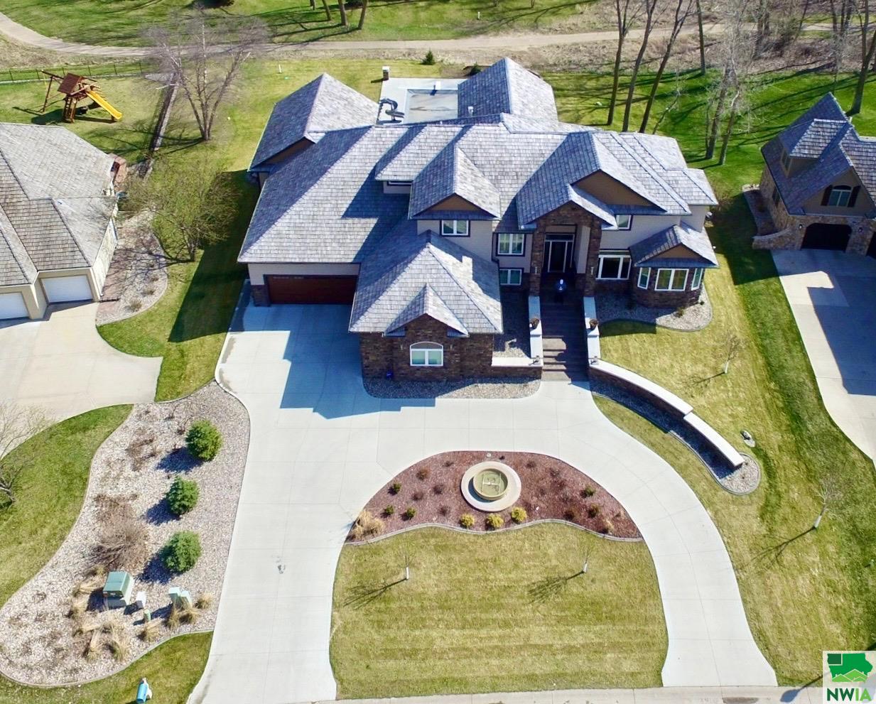 MLS #824900