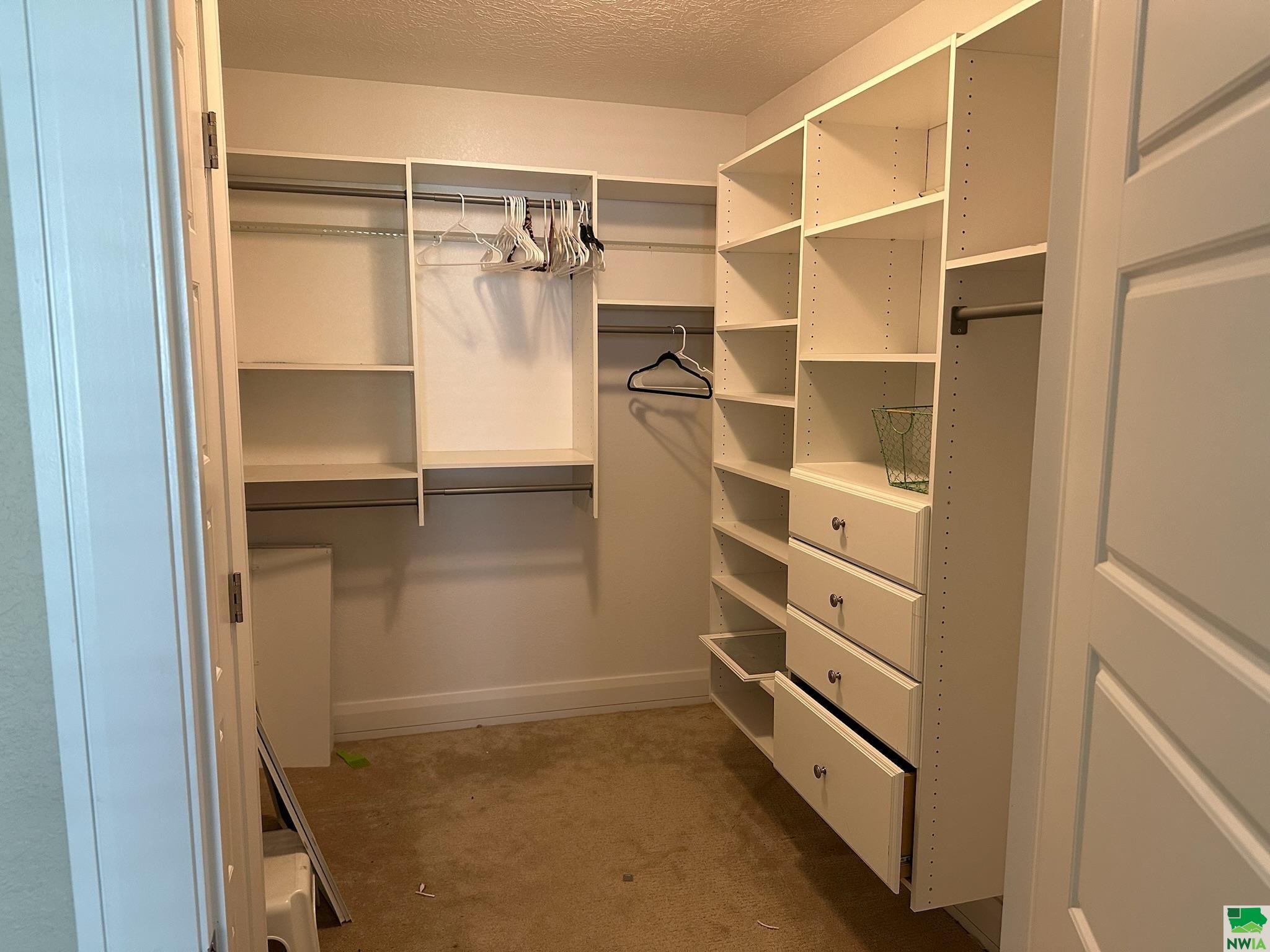 MLS #824900