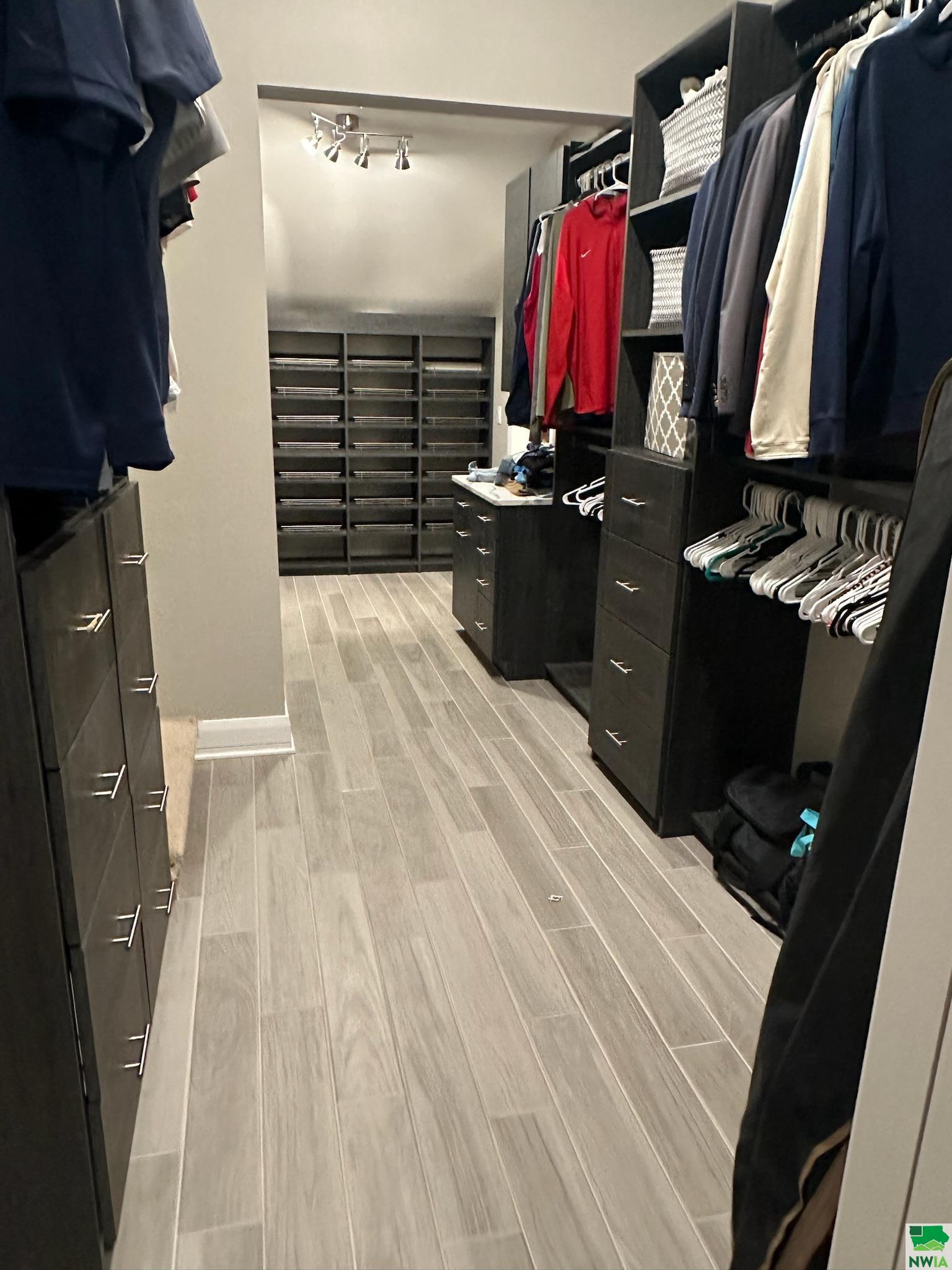 MLS #824900