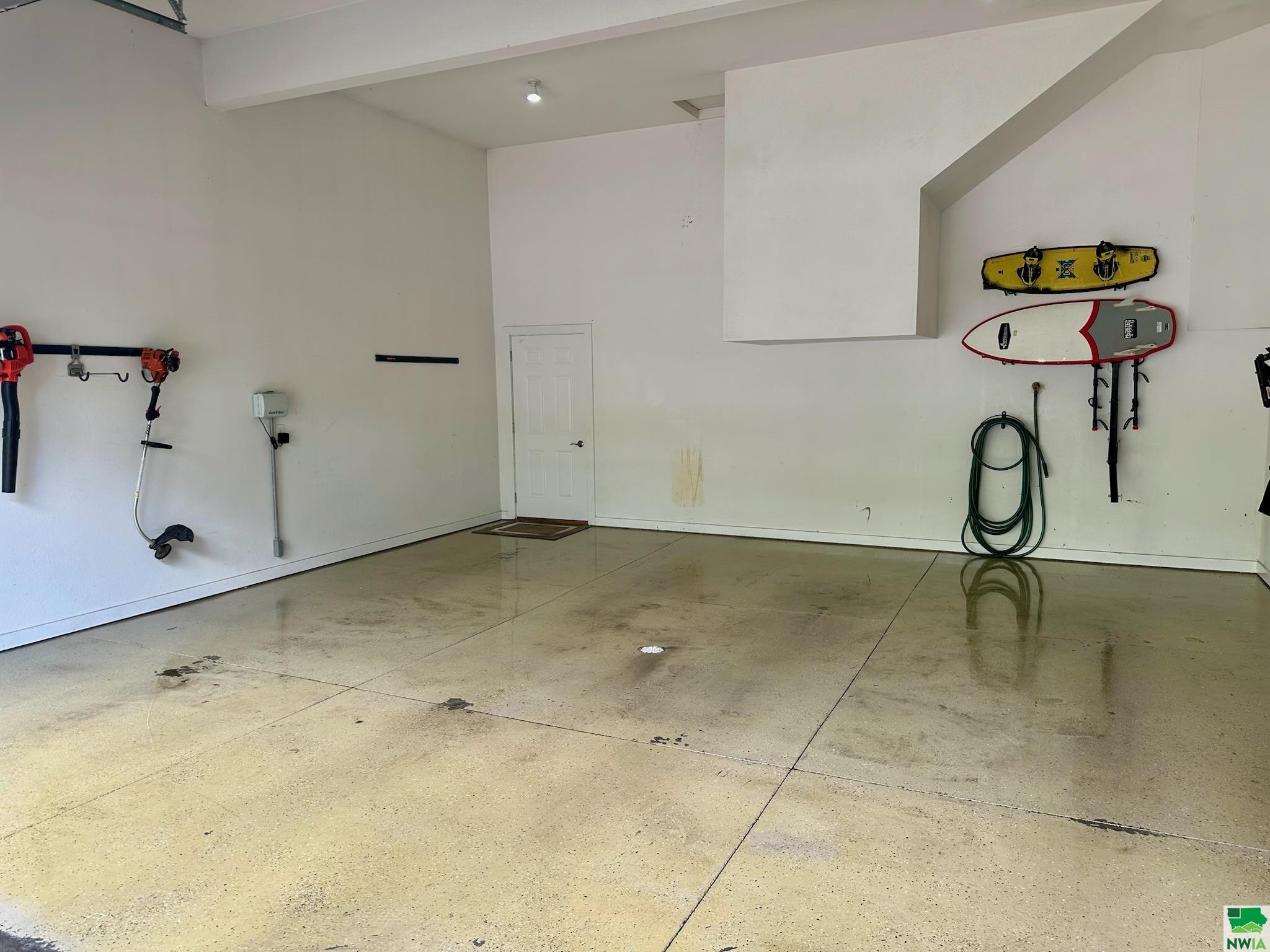 MLS #824900