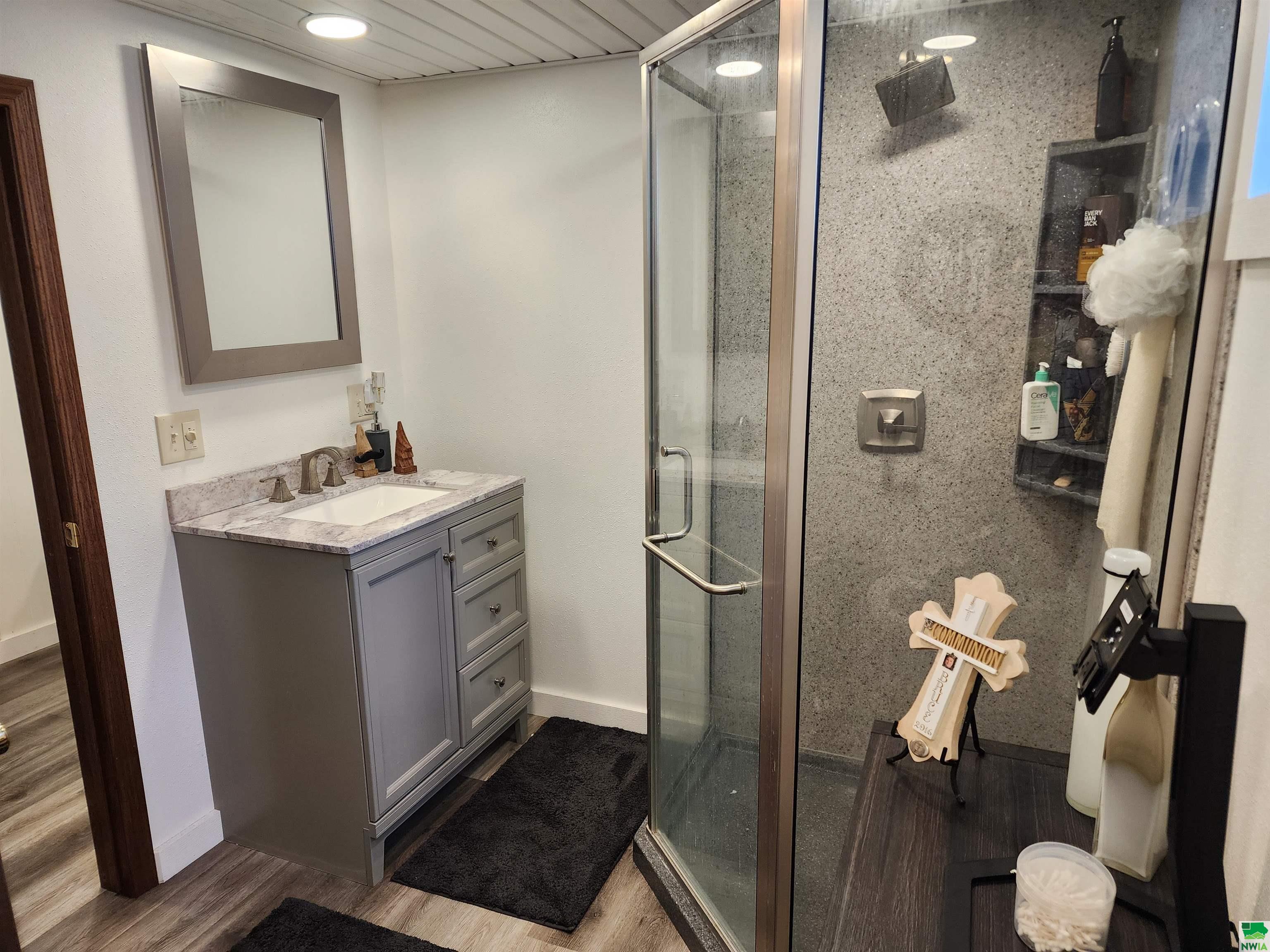 MLS #824906