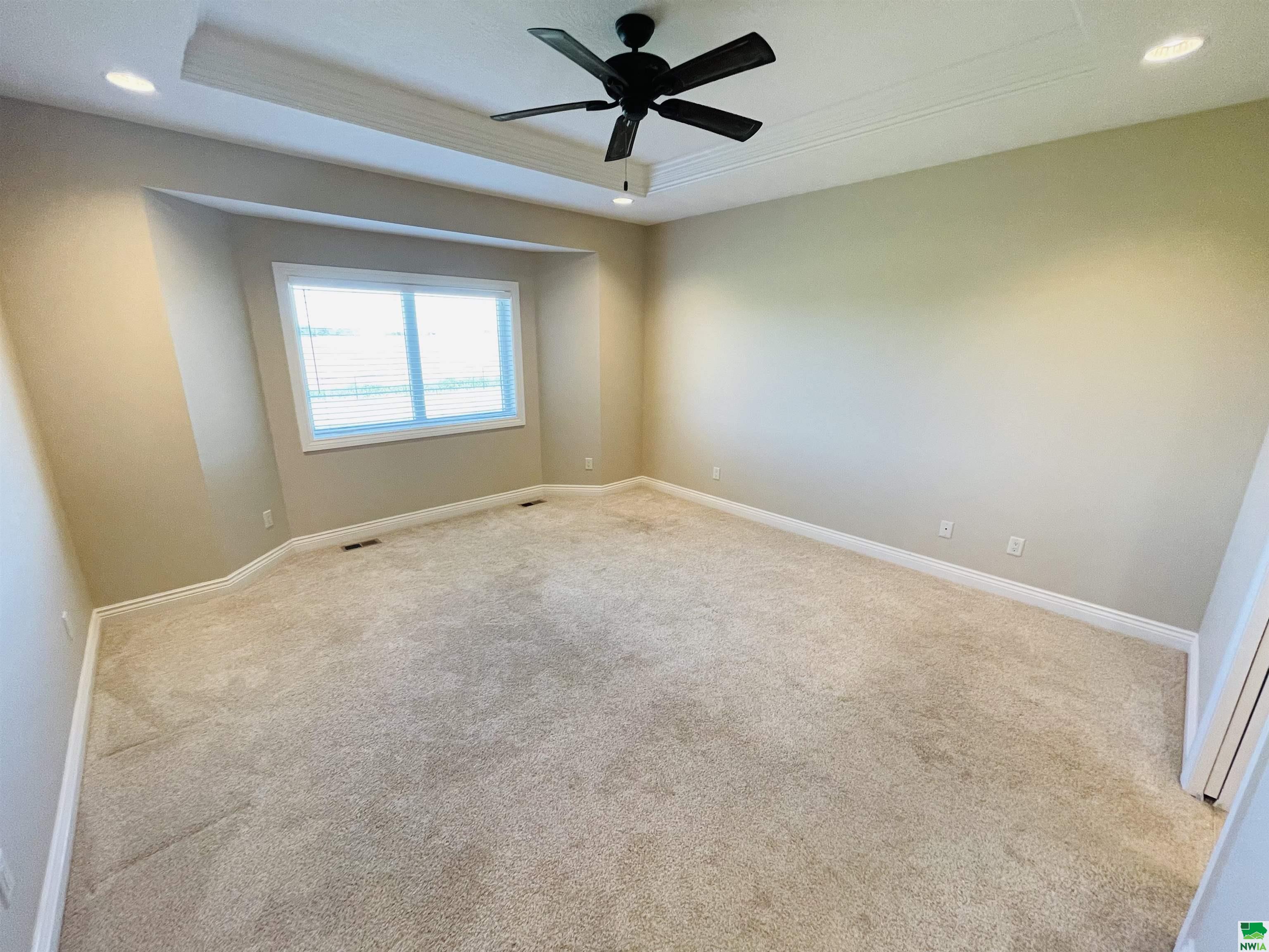 MLS #824950