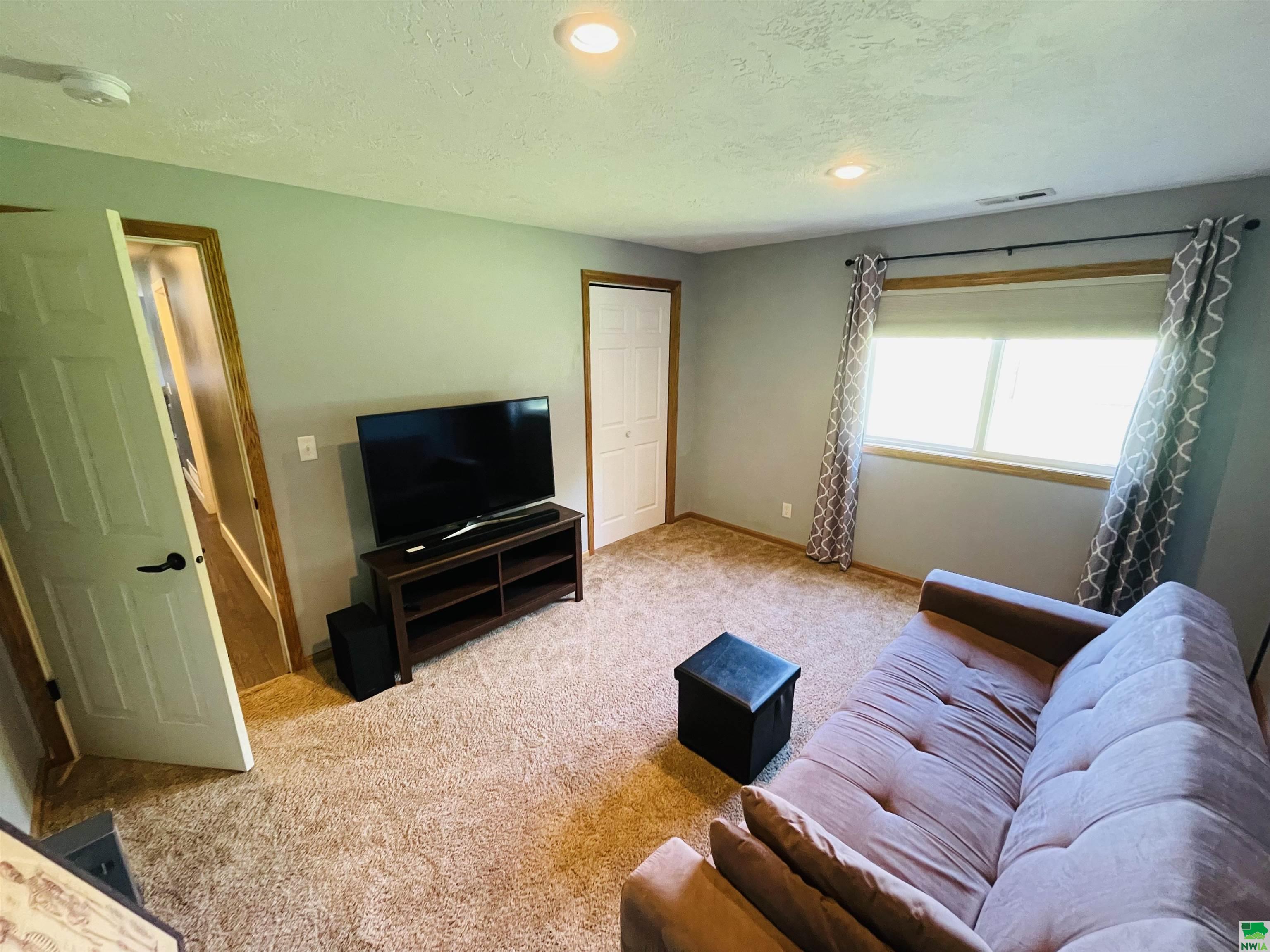 MLS #824976
