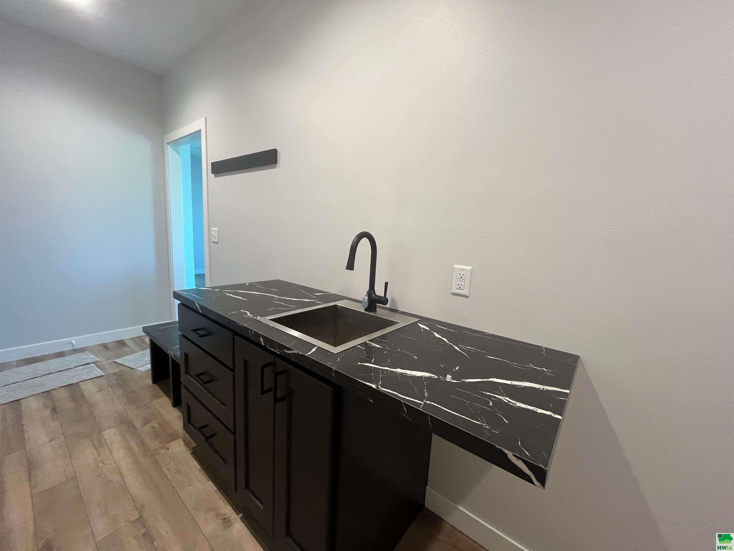 MLS #824989