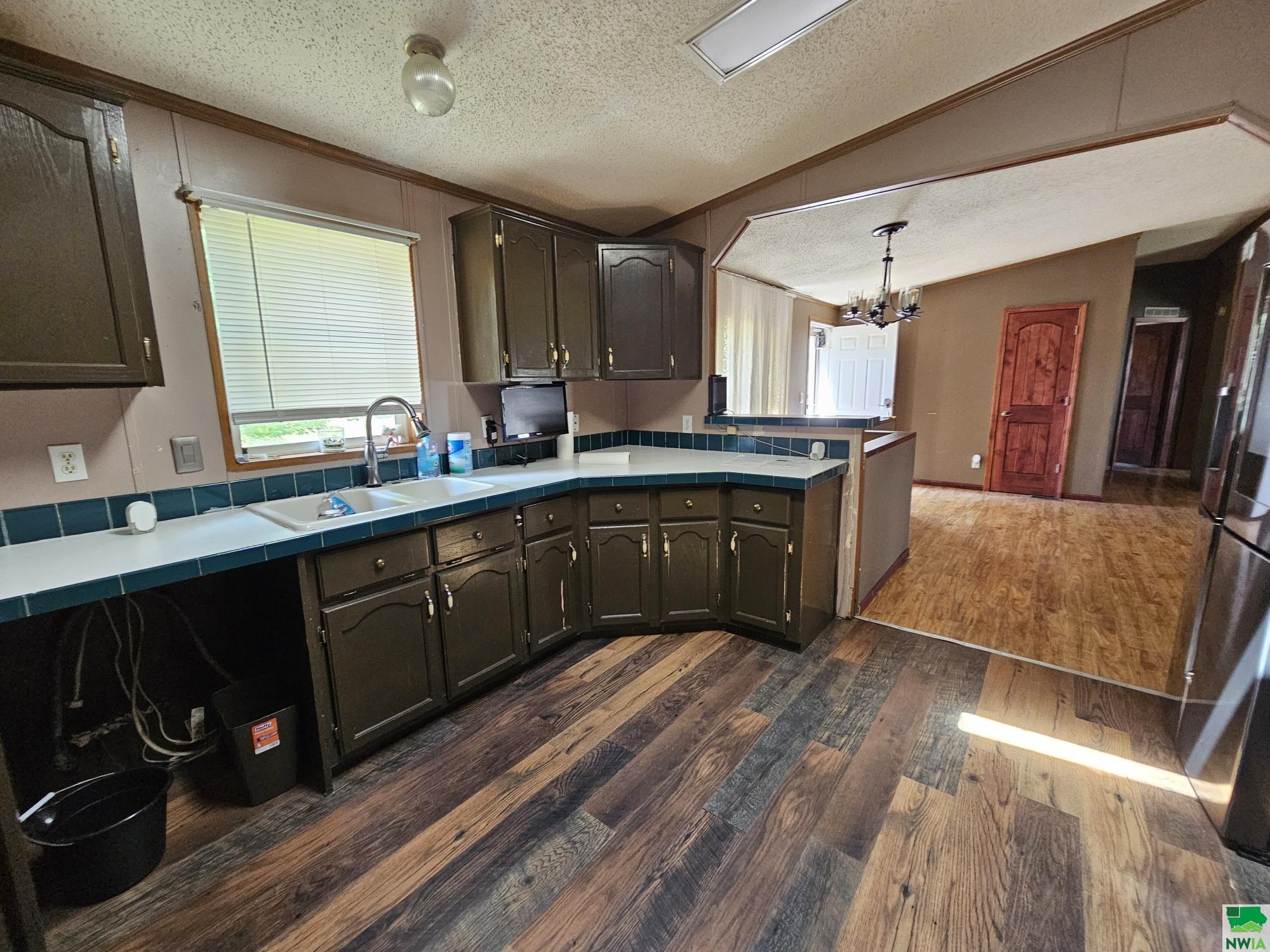 MLS #825000