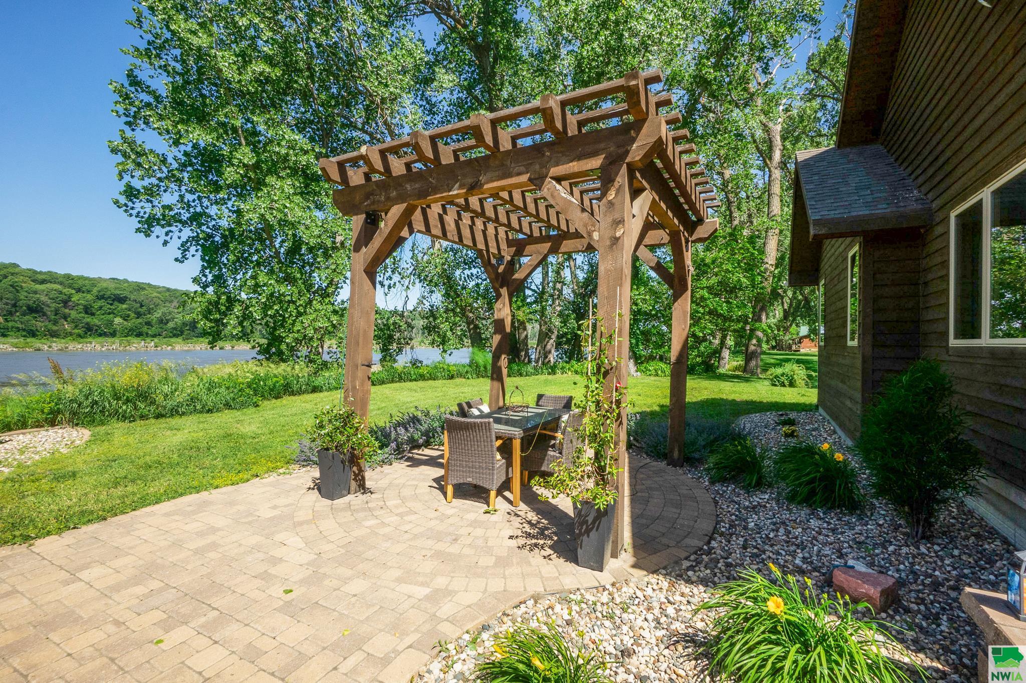 MLS #825008