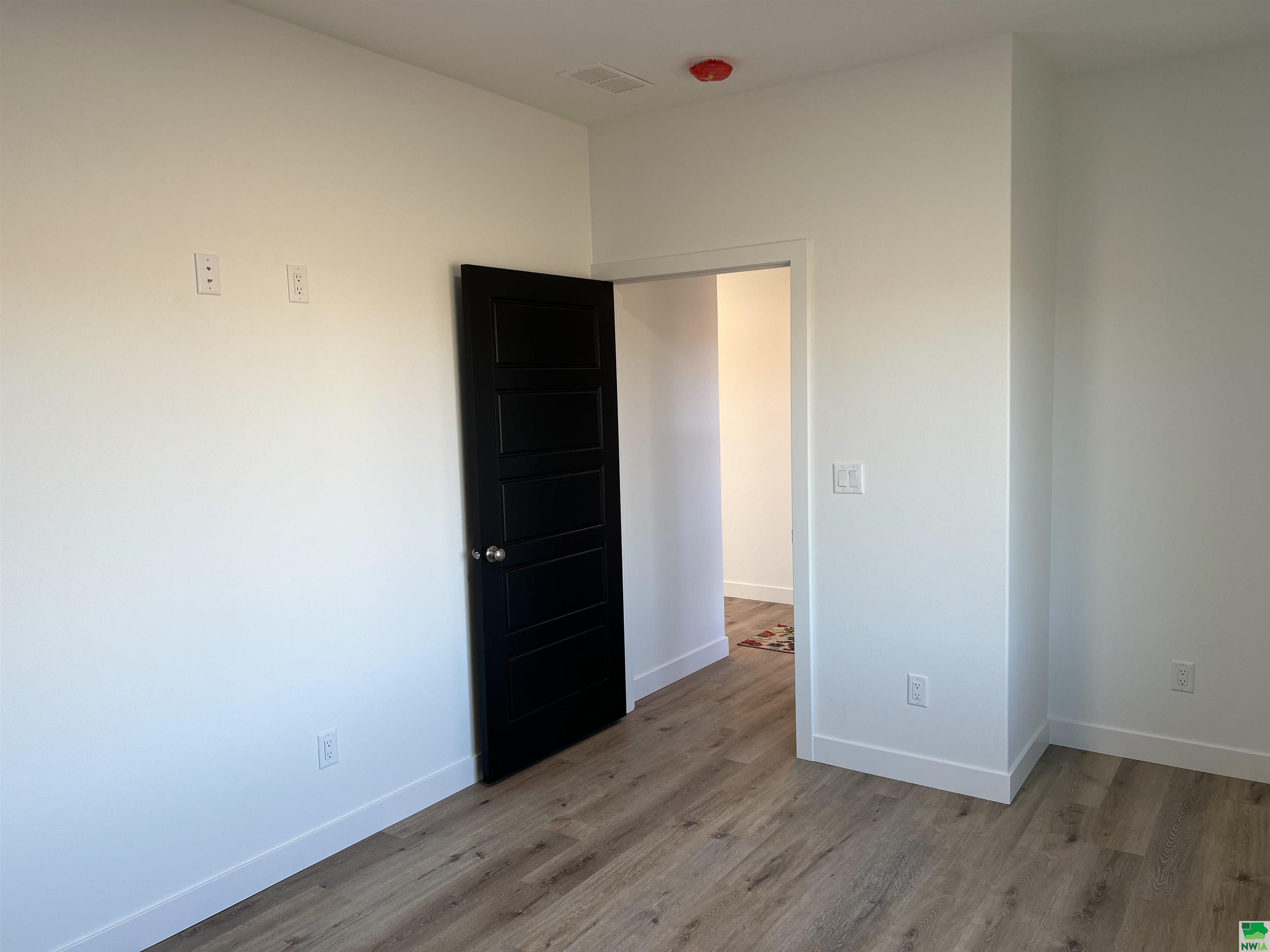 MLS #825015