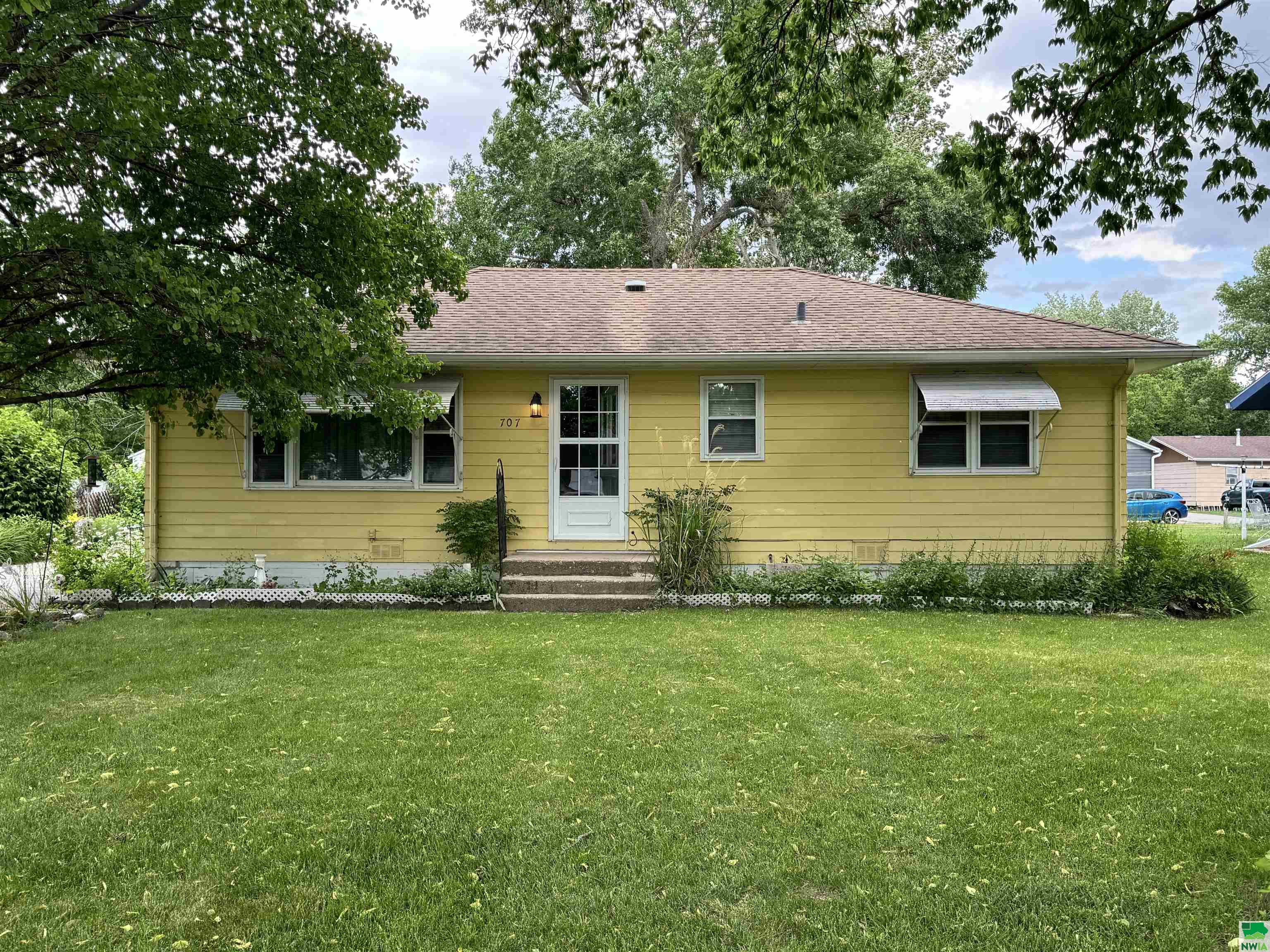 MLS #825019