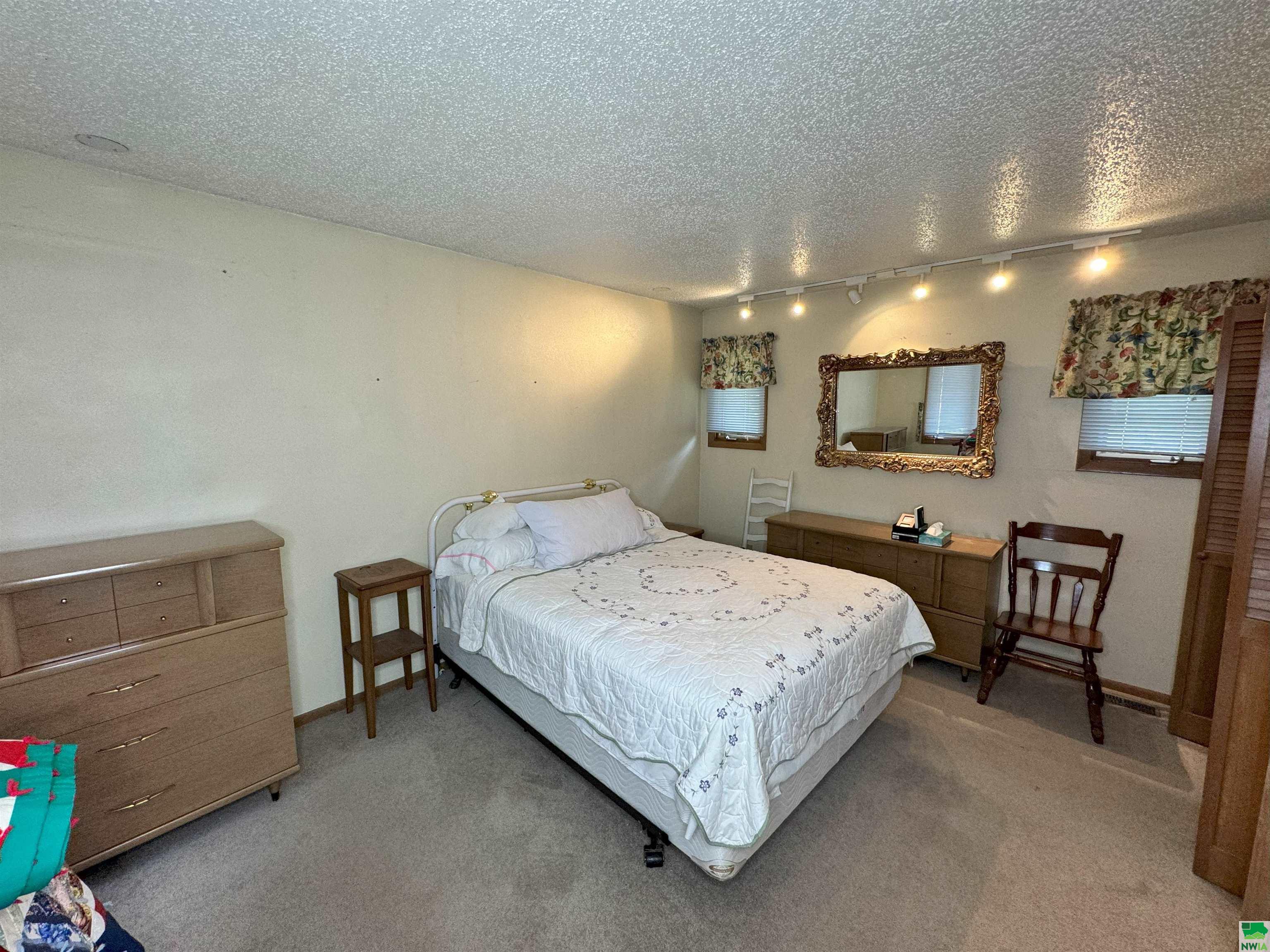 MLS #825019