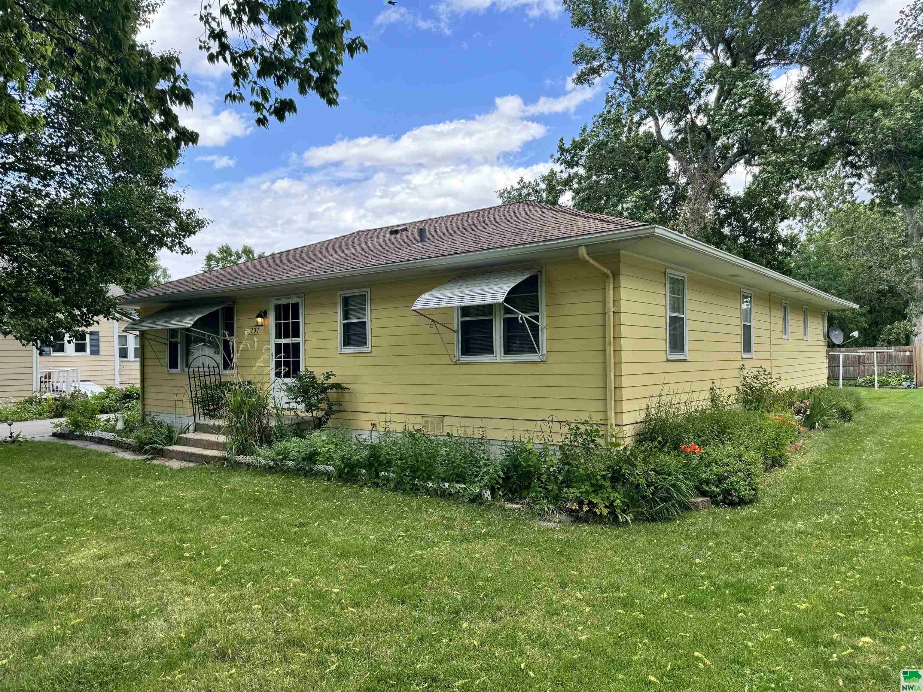 MLS #825019