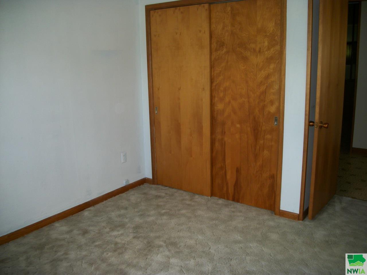 MLS #825037