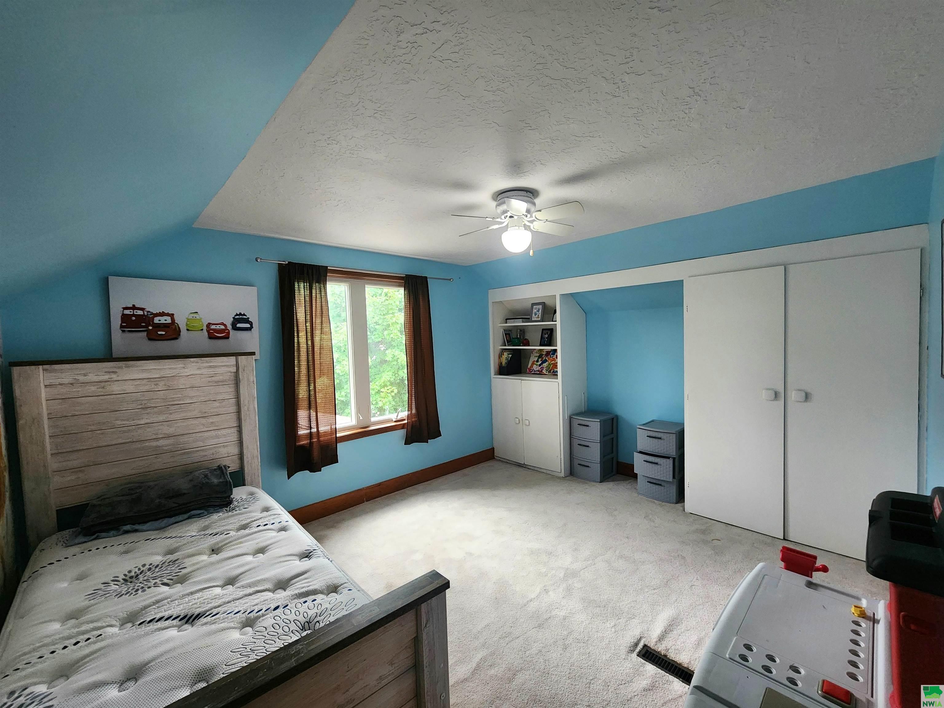 MLS #825038