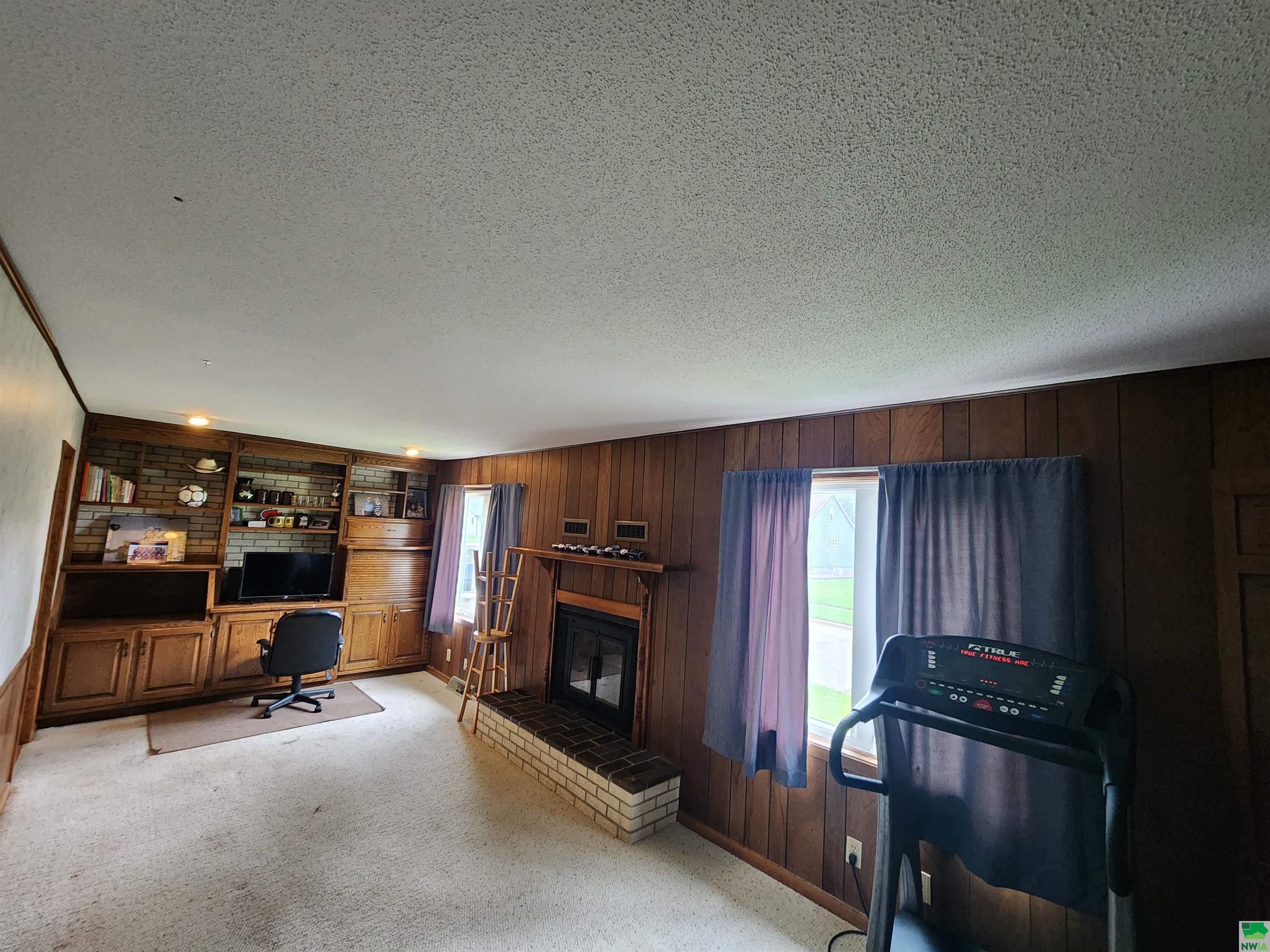 MLS #825038