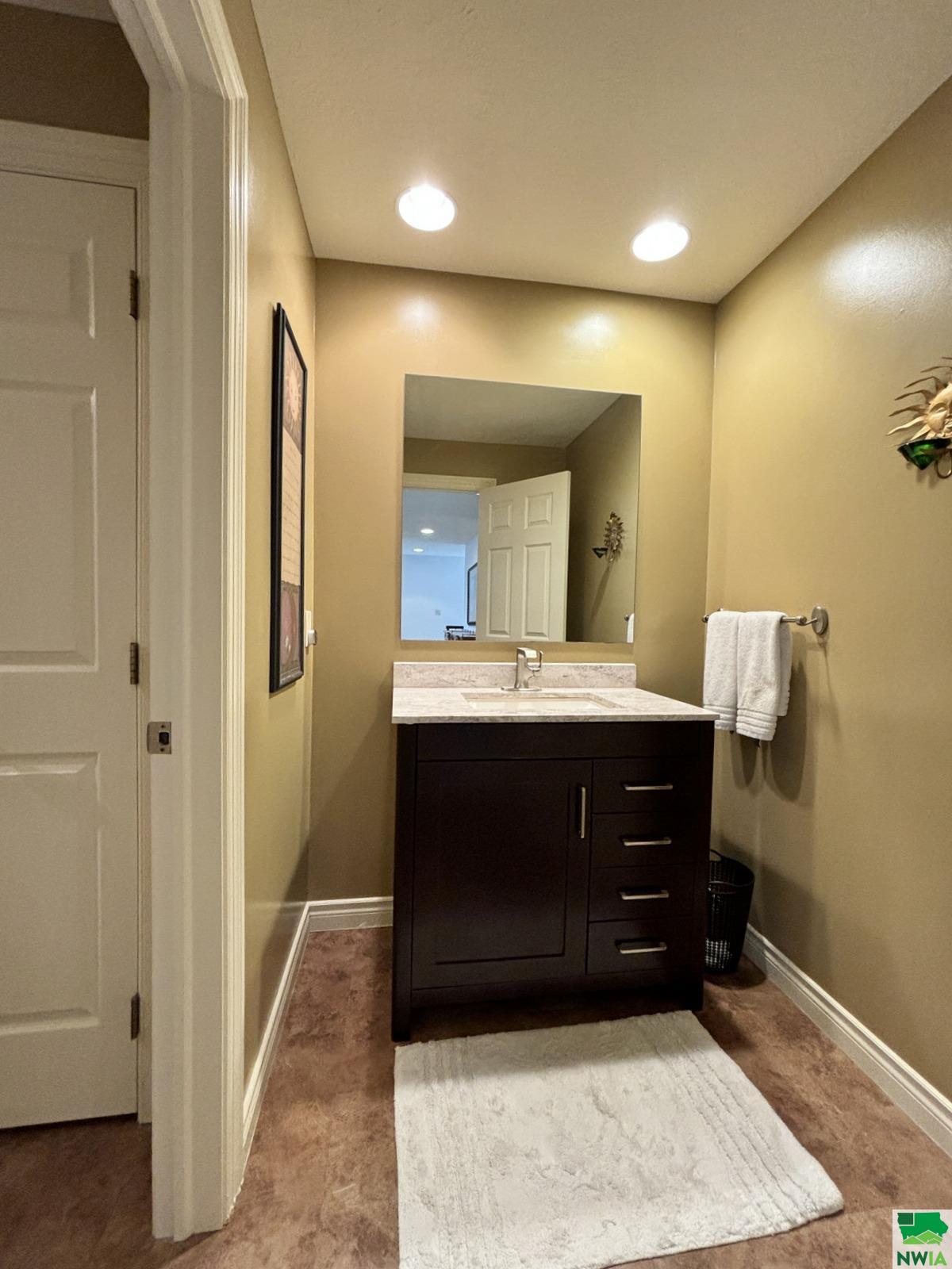 MLS #825041