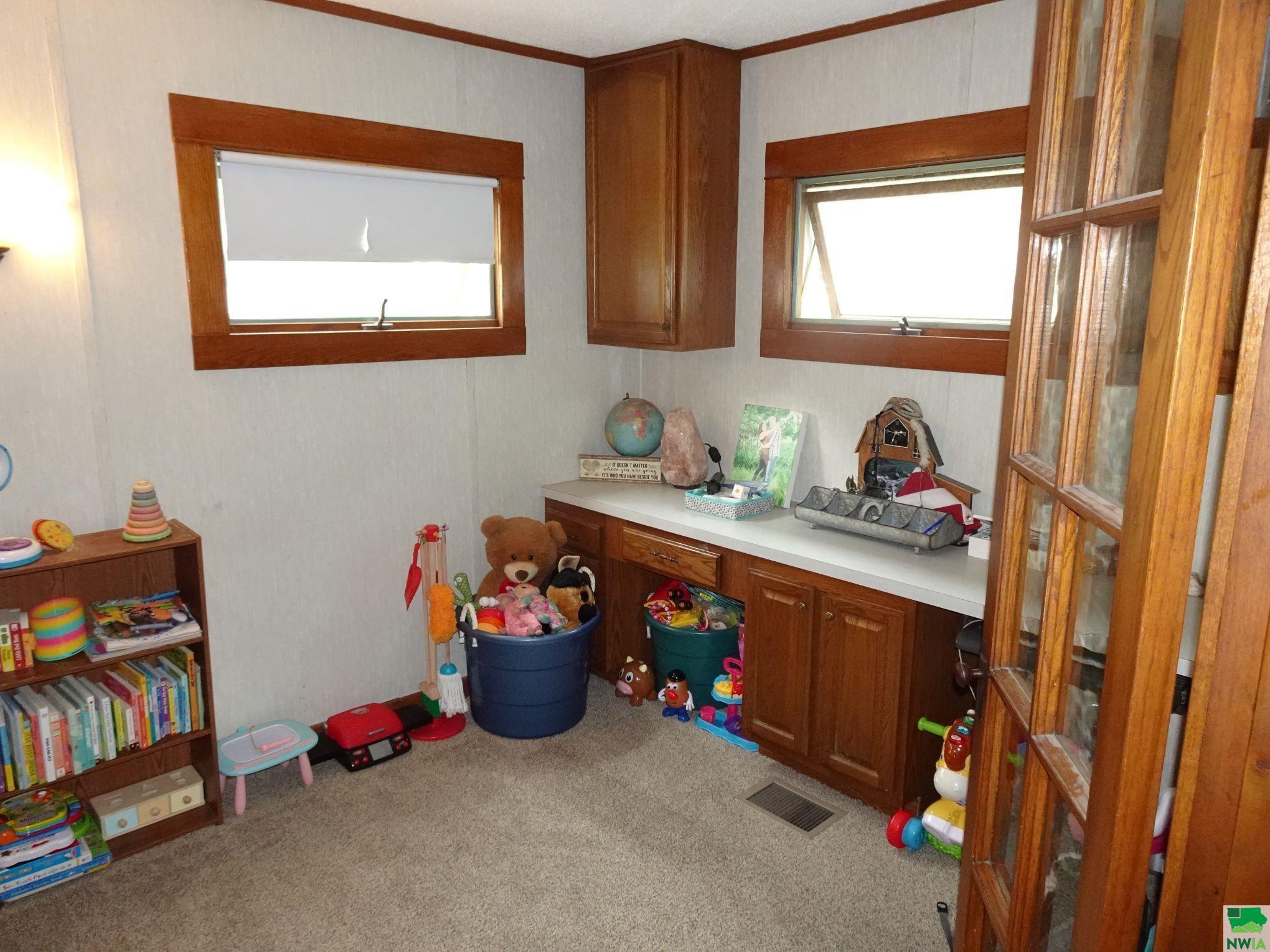 MLS #825049