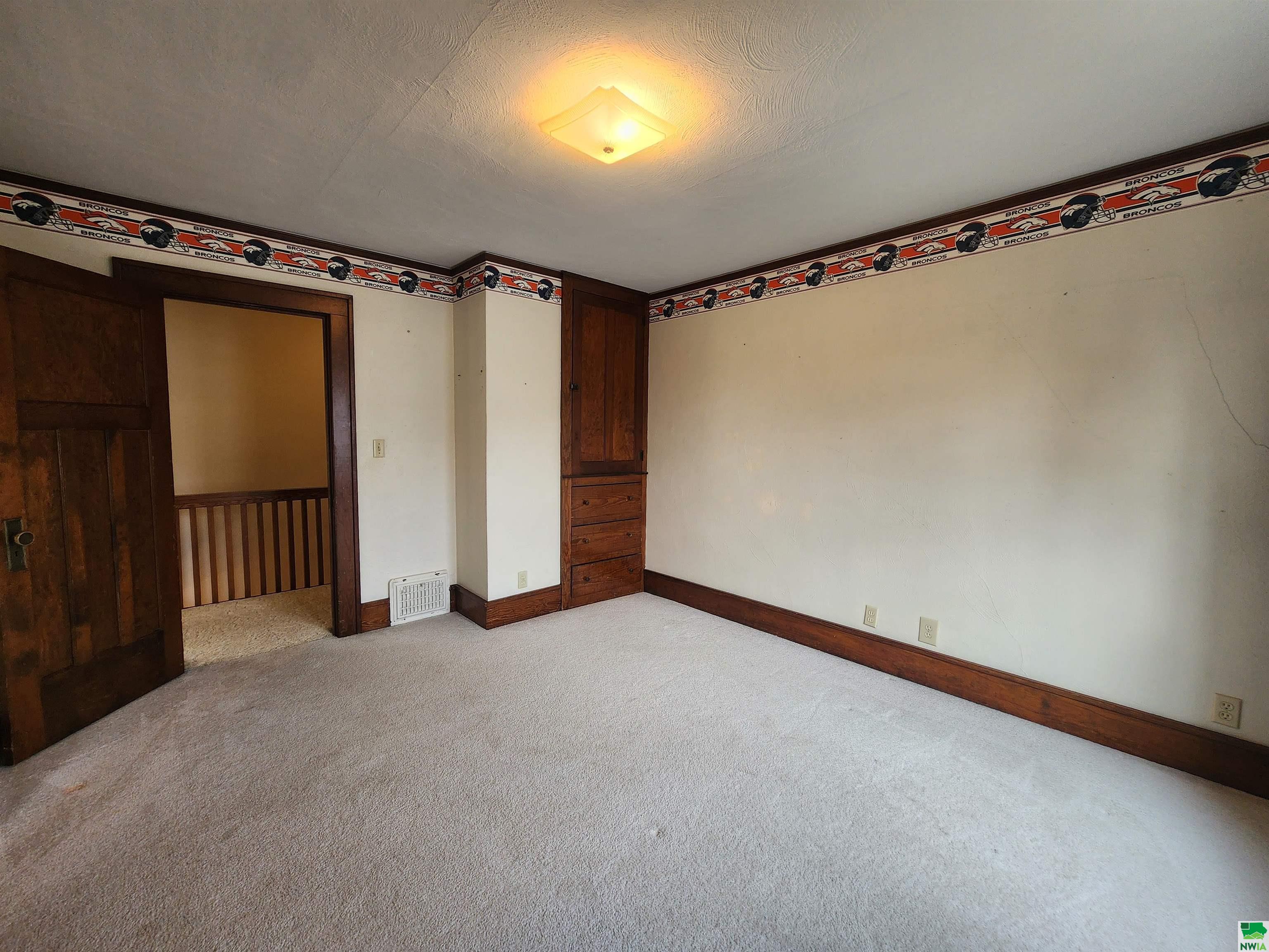 MLS #825053