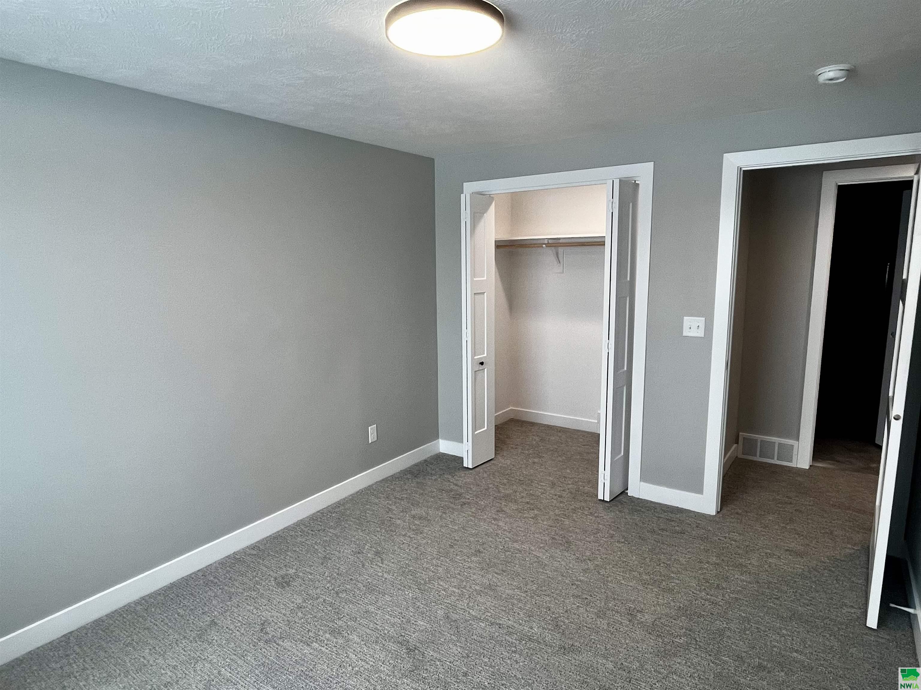MLS #825103