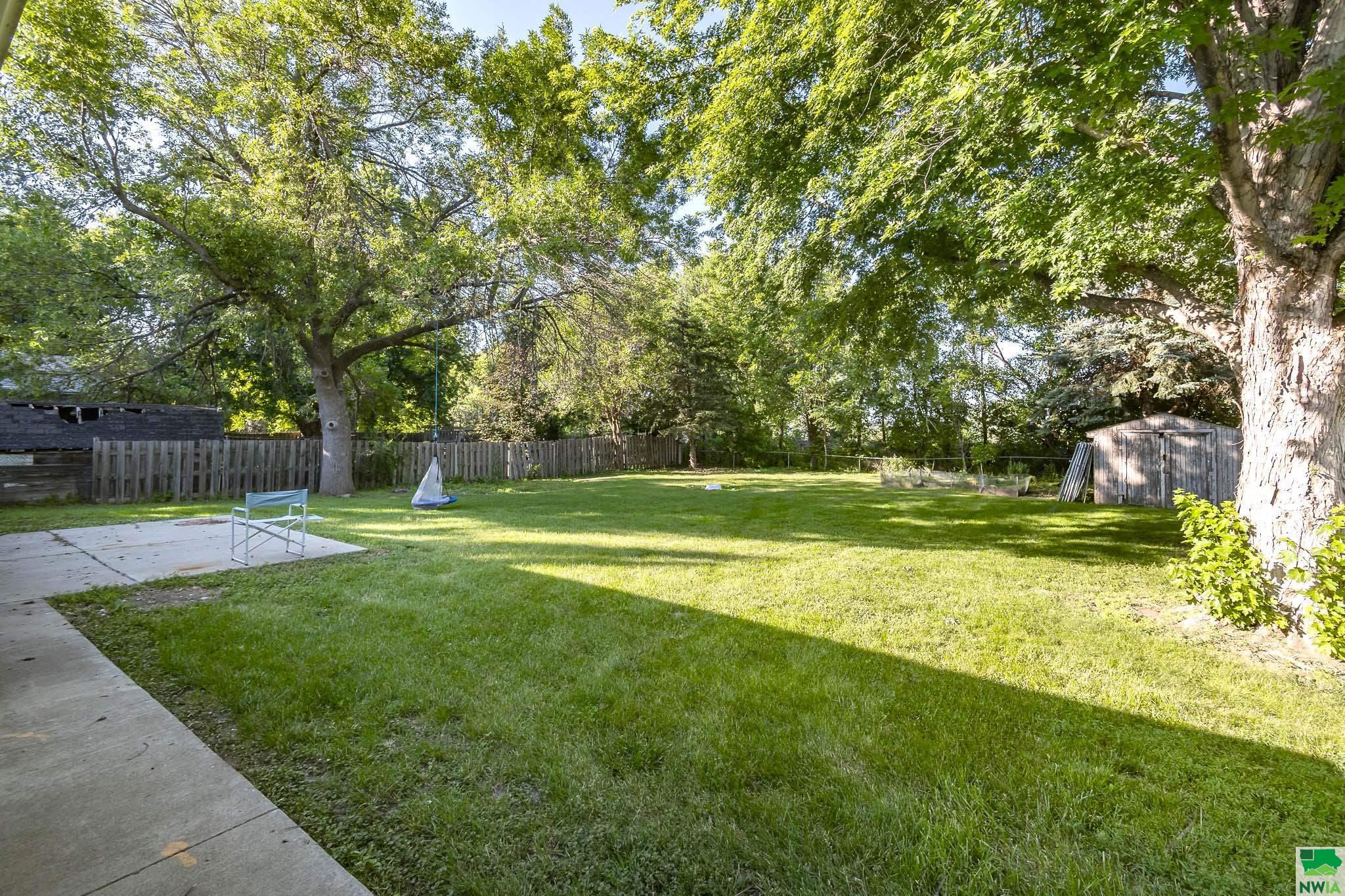 MLS #825120