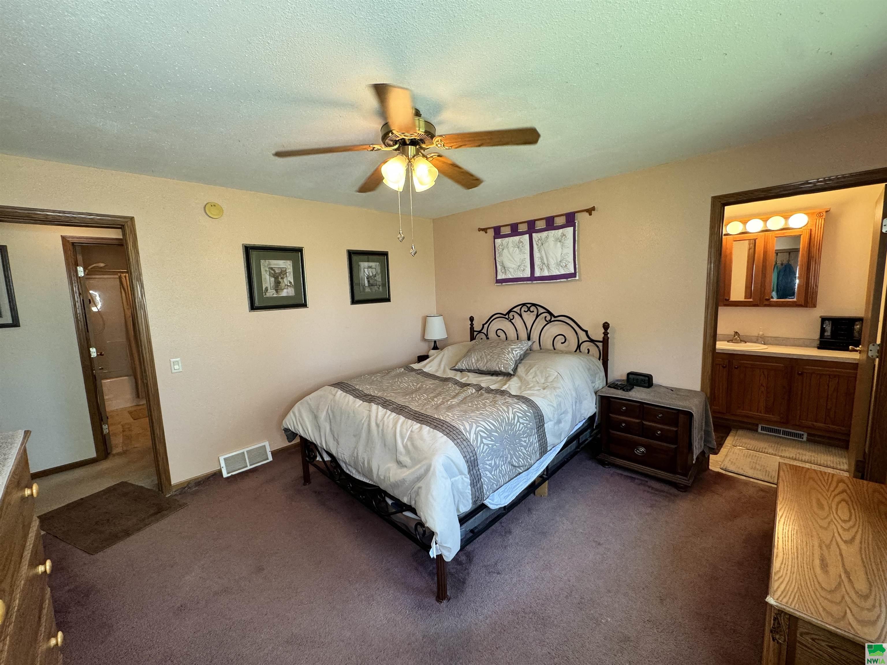 MLS #825124