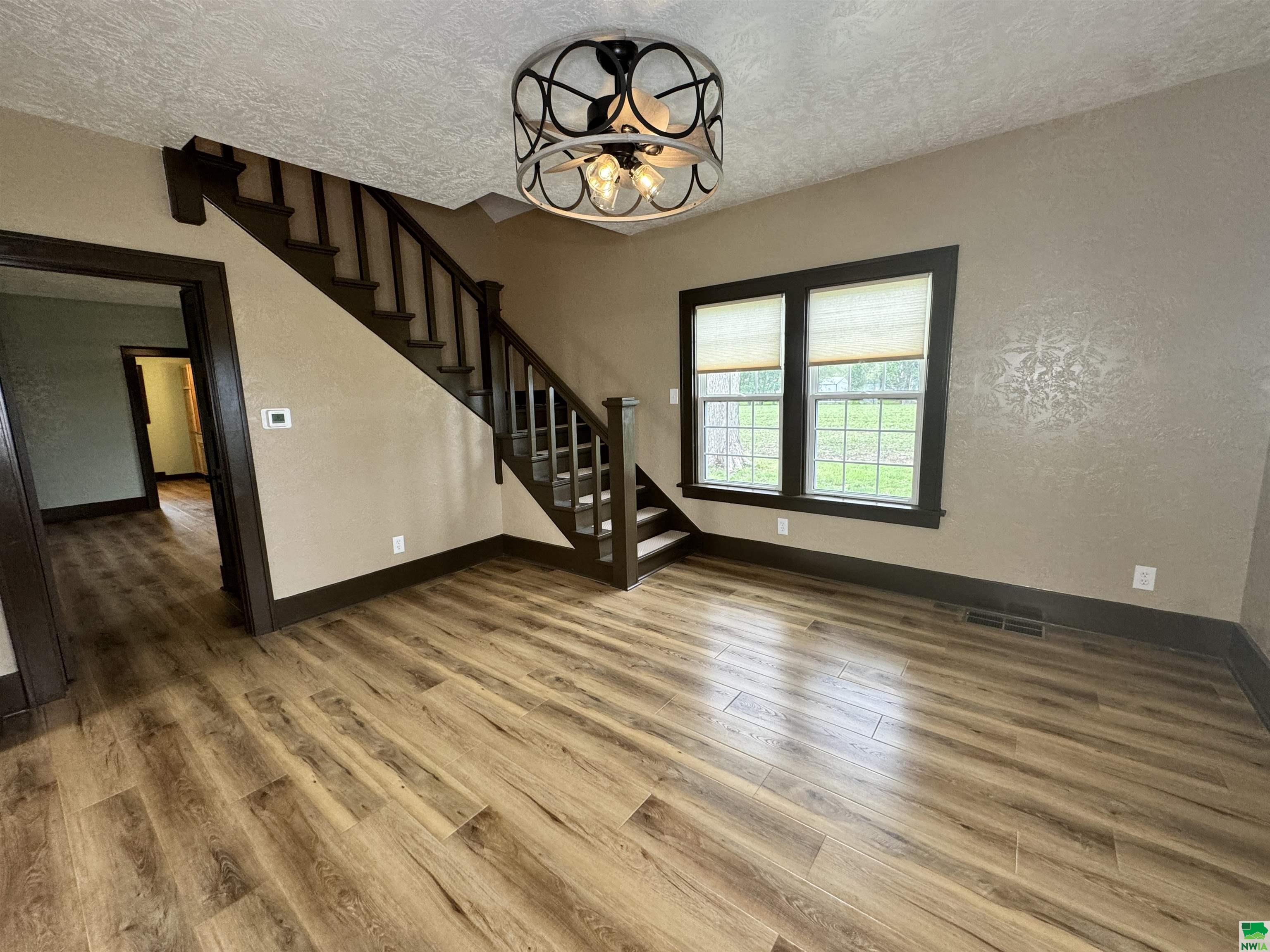 MLS #825150