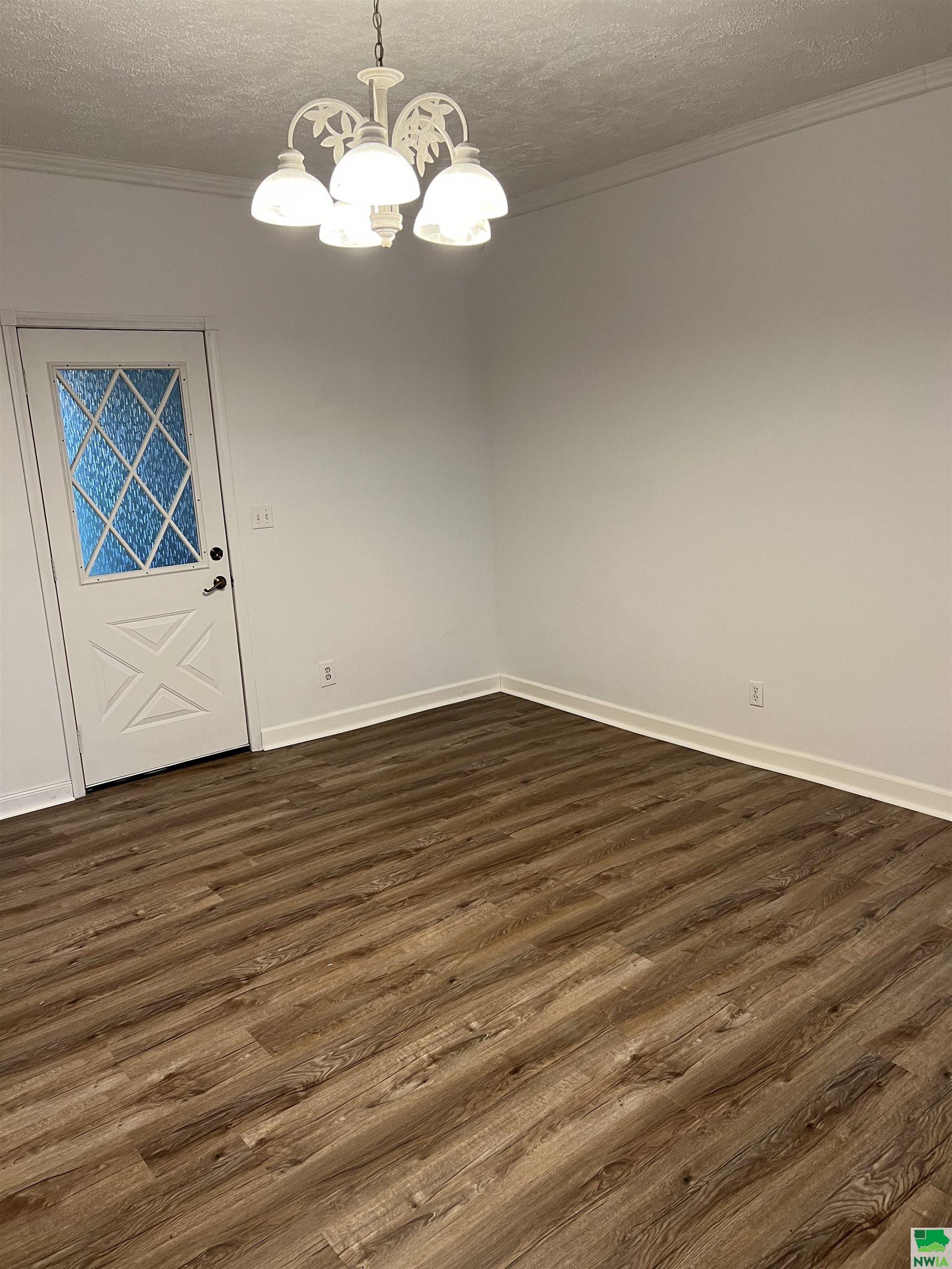 MLS #825237