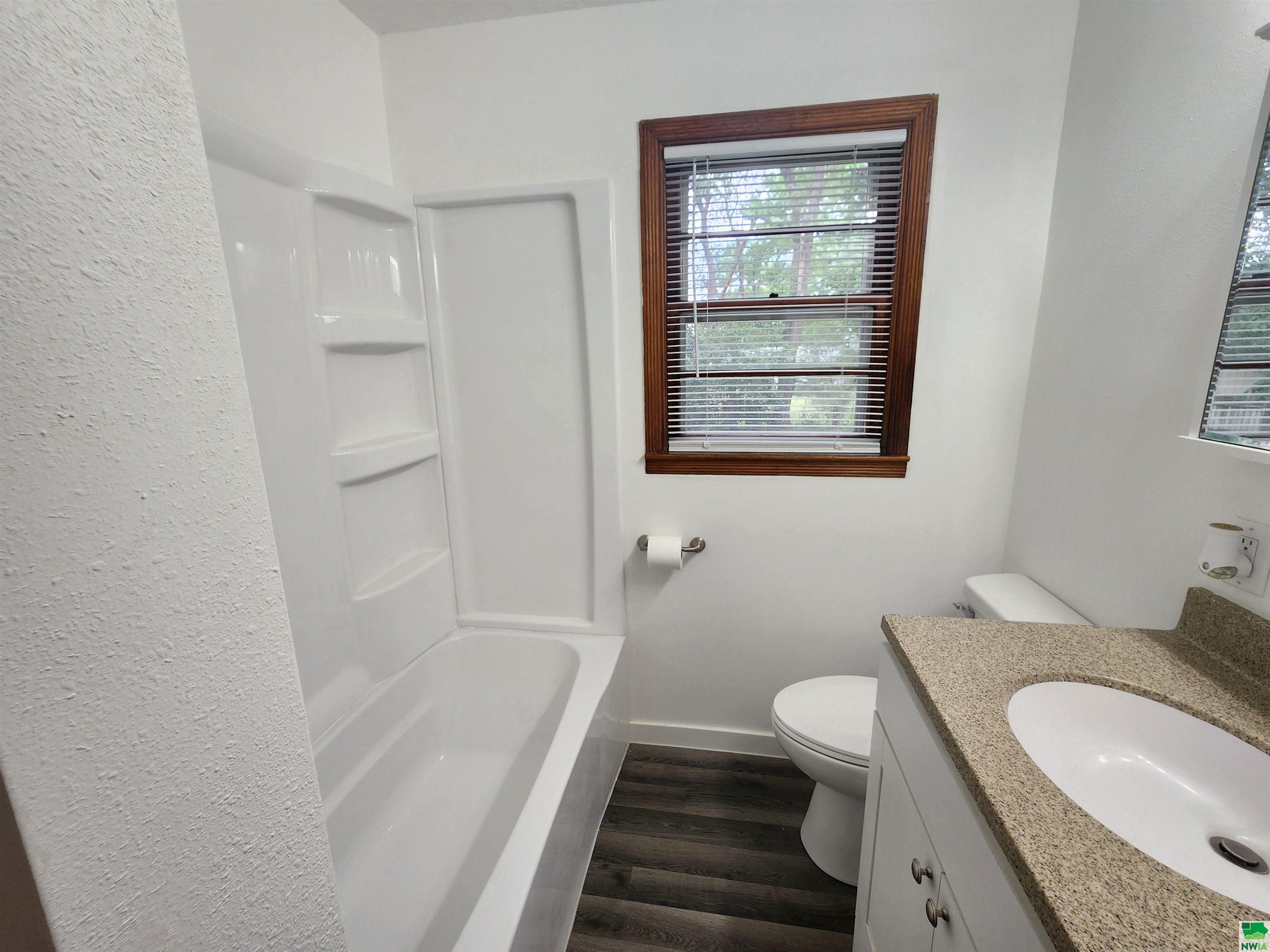 MLS #825324