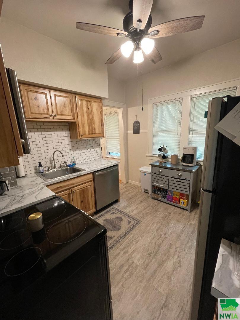 MLS #825372