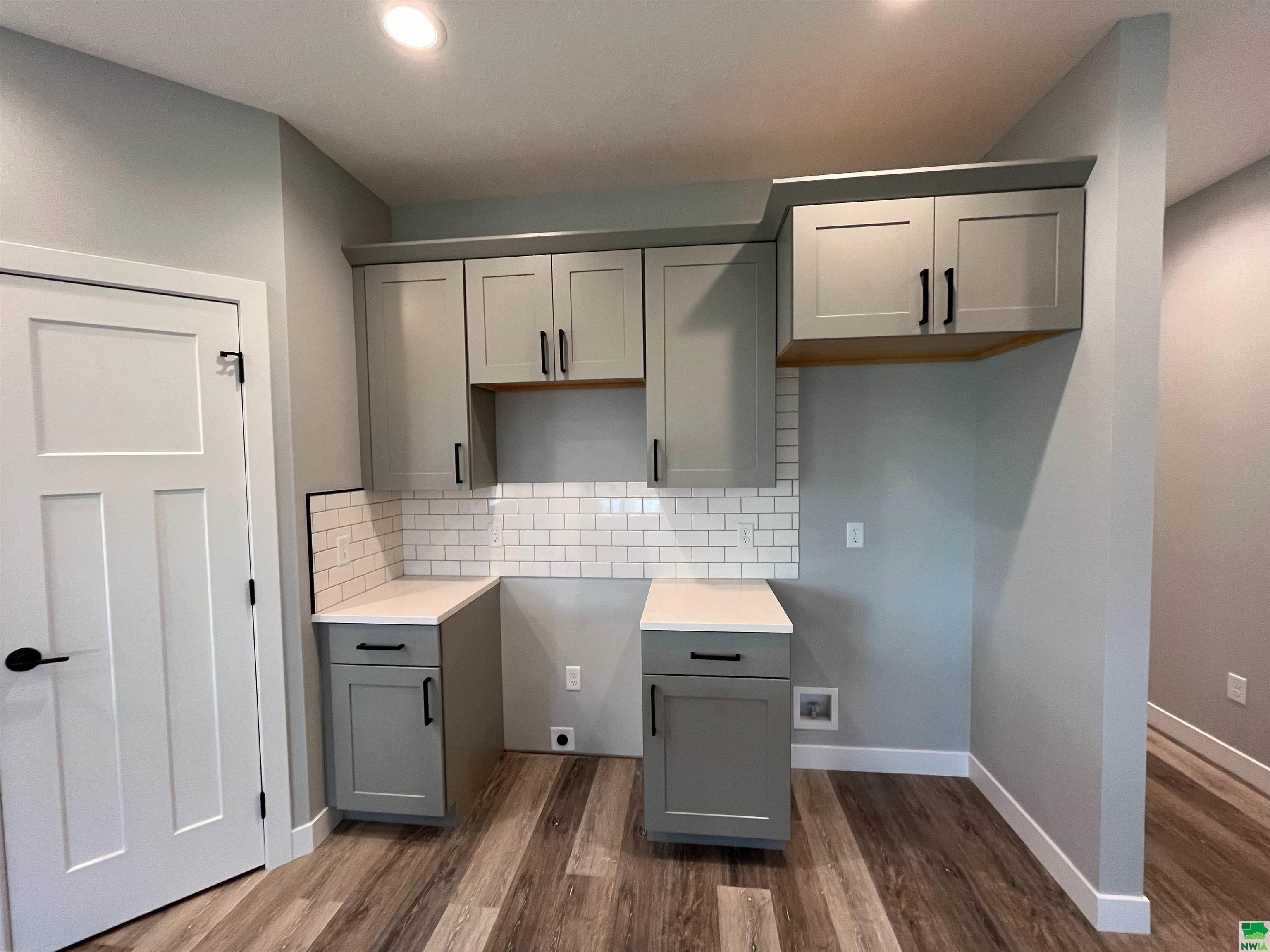 MLS #825387