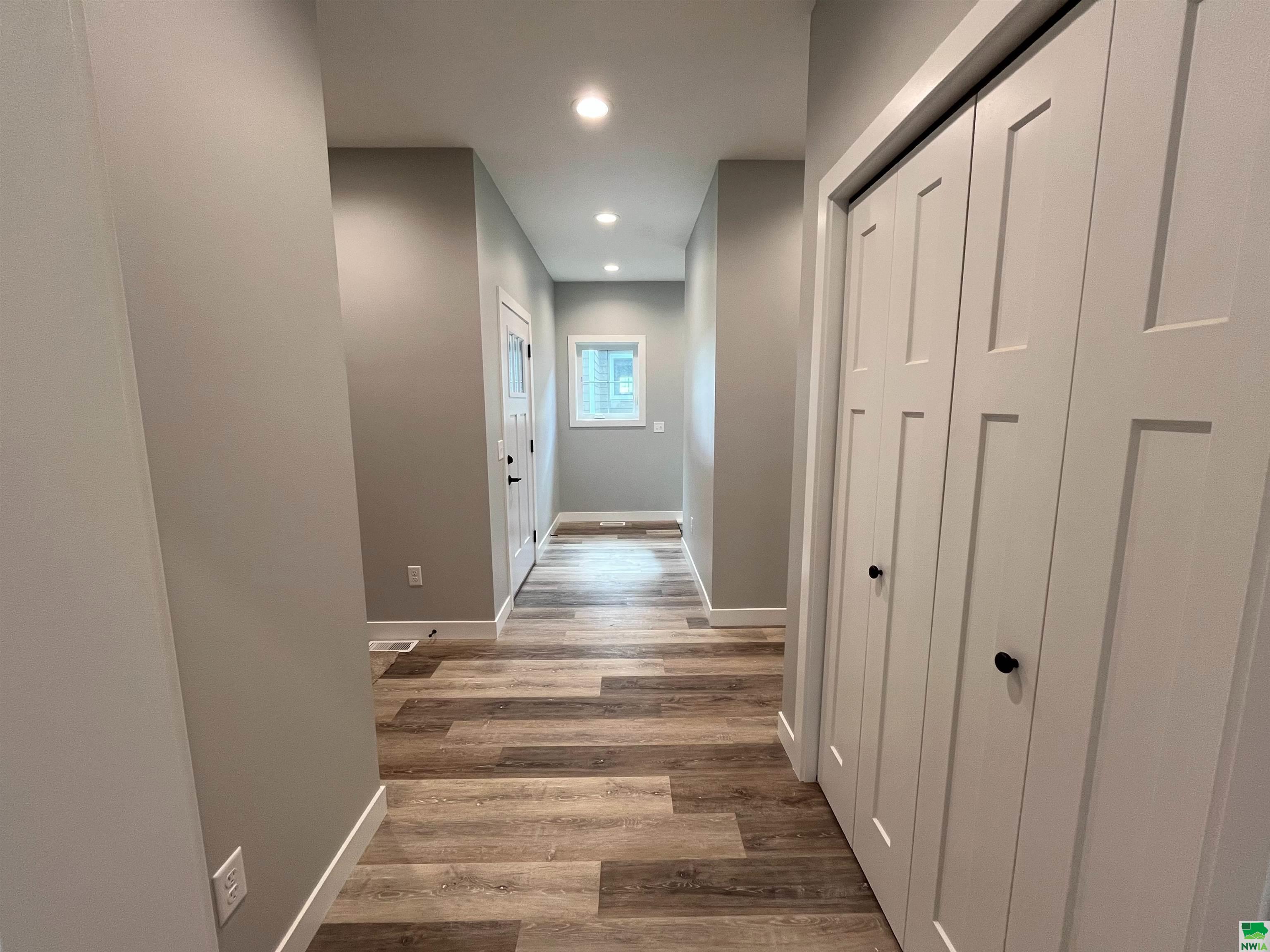 MLS #825387