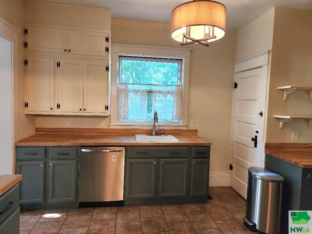 MLS #825418