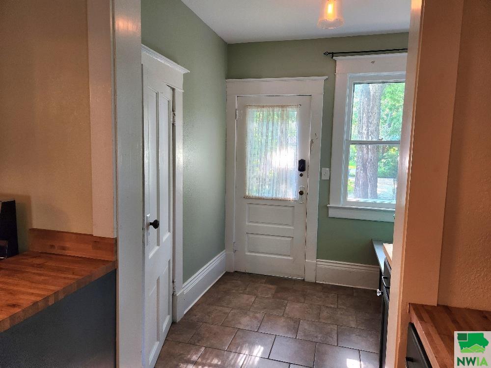 MLS #825418
