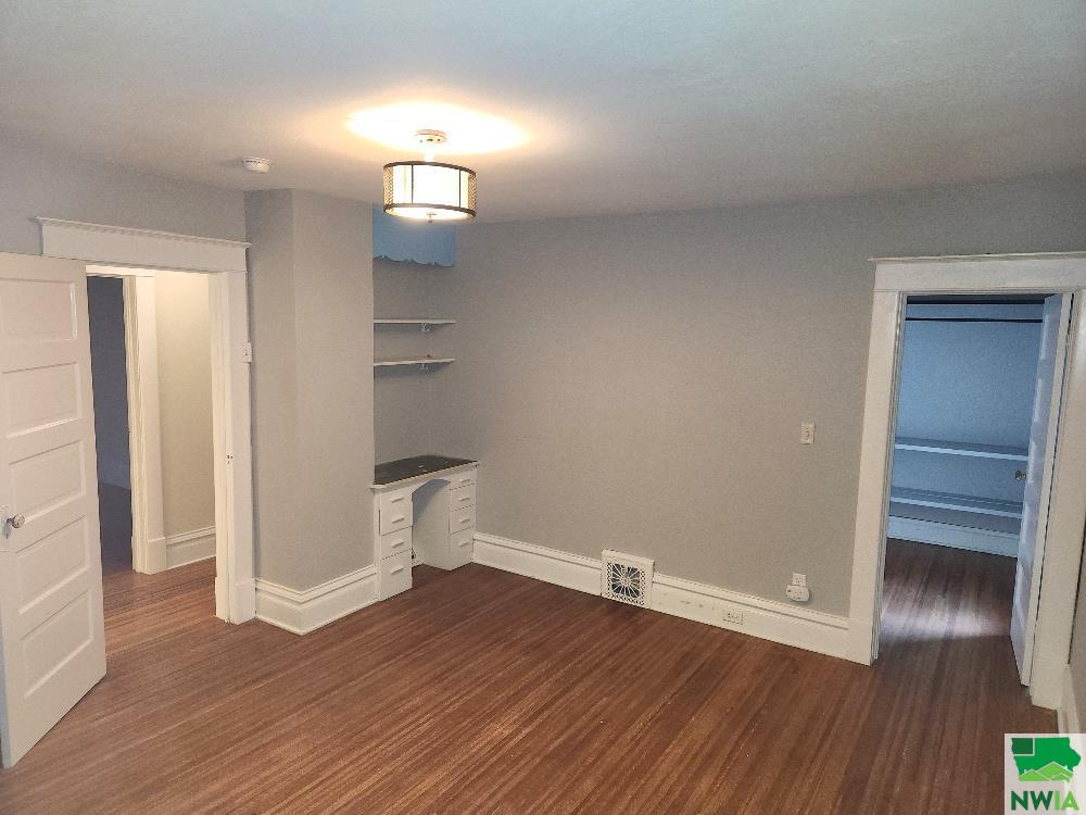 MLS #825418
