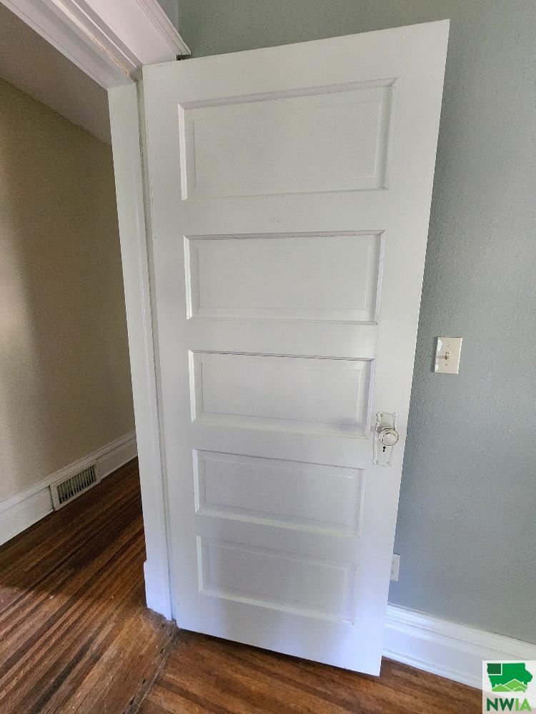 MLS #825418
