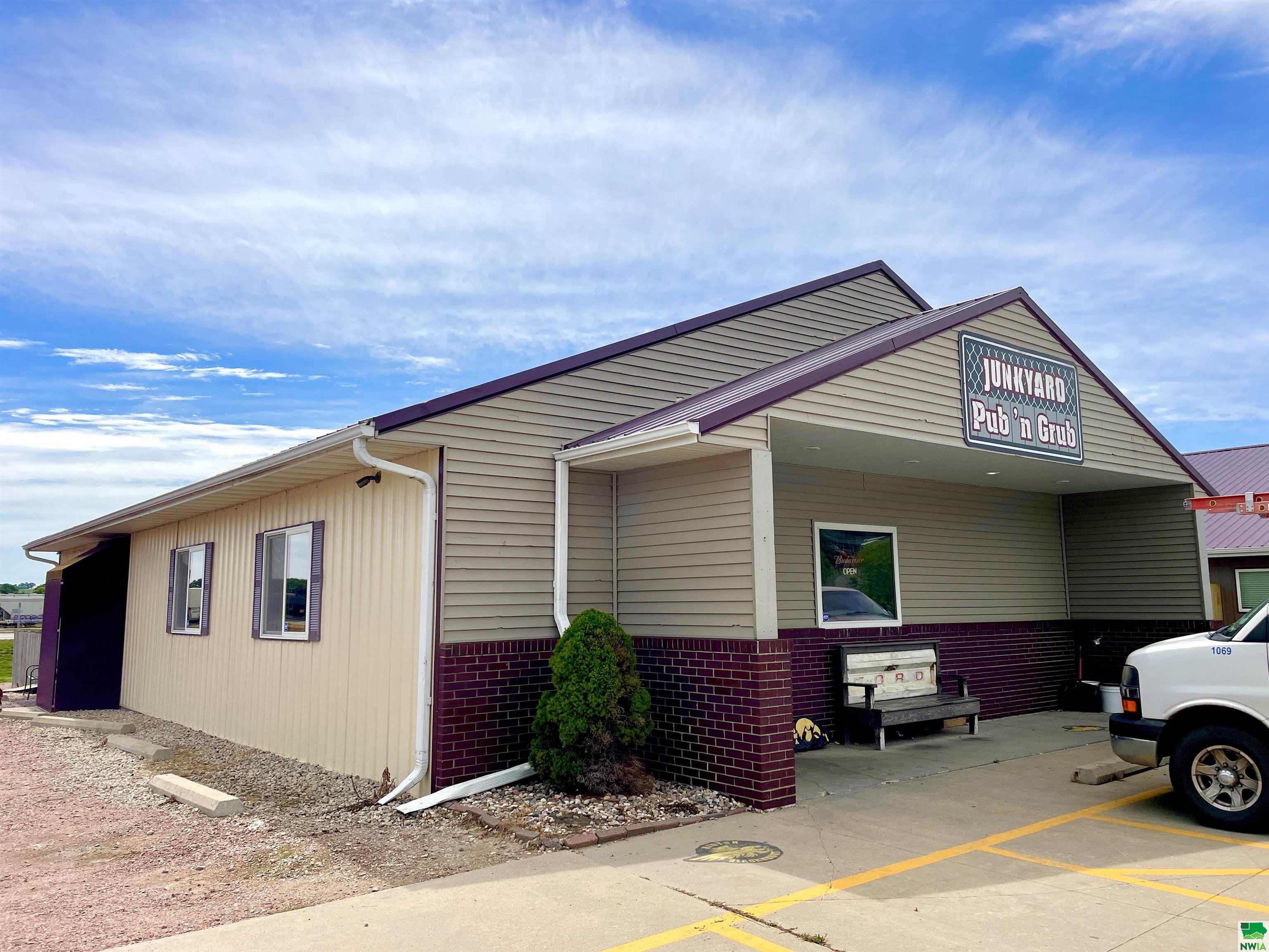 1116 Starview Drive, Hinton, IA 51024 